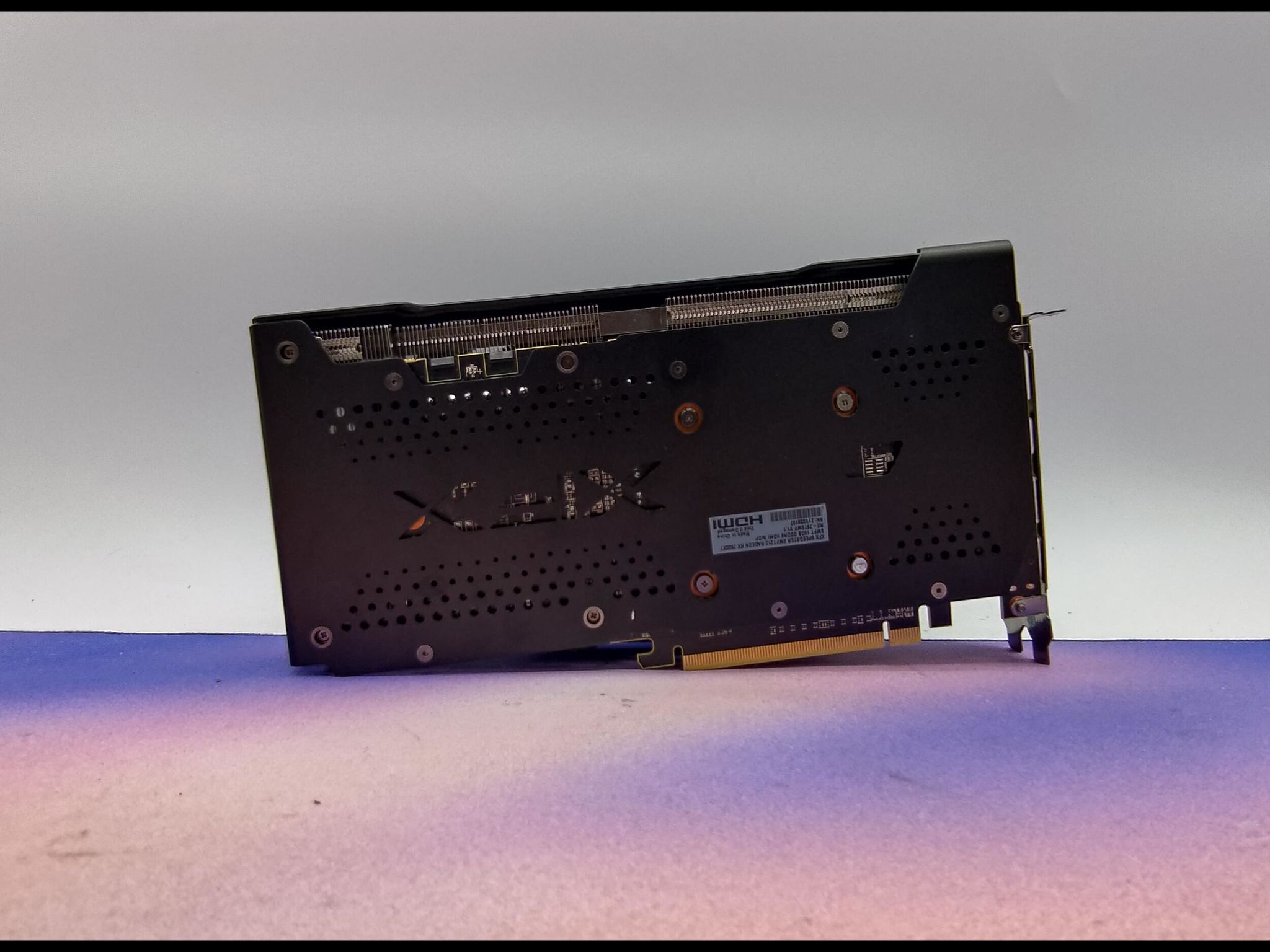 XFX RX 7600XT Speedster SWFT 210