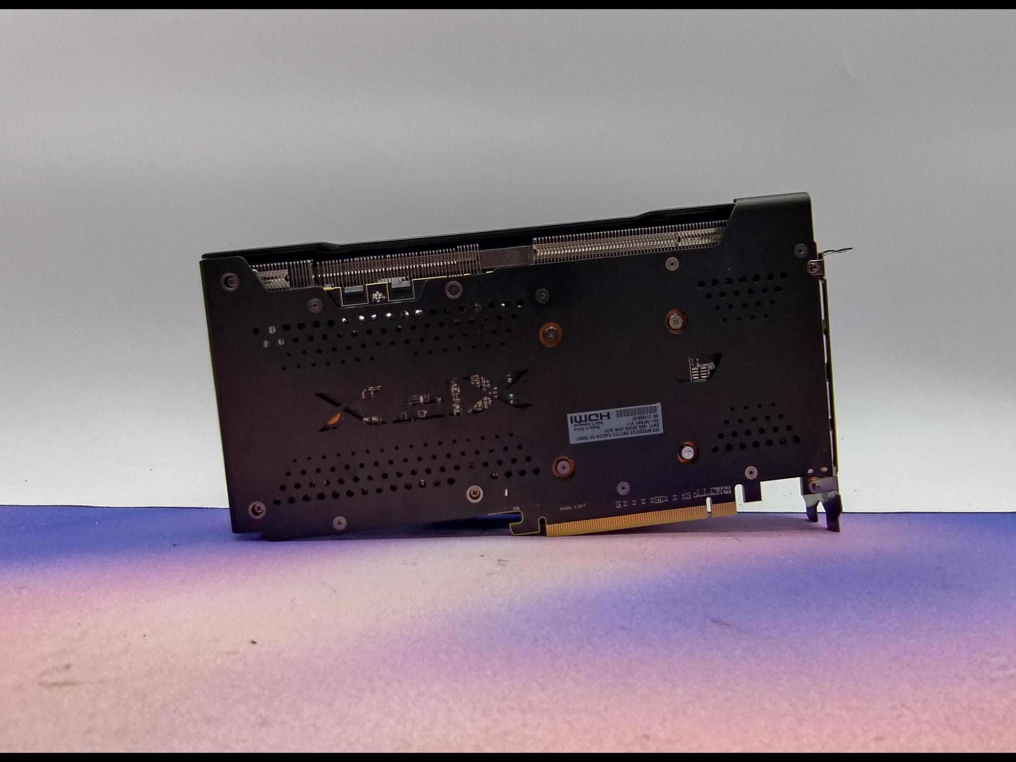 XFX RX 7600XT Speedster SWFT 210