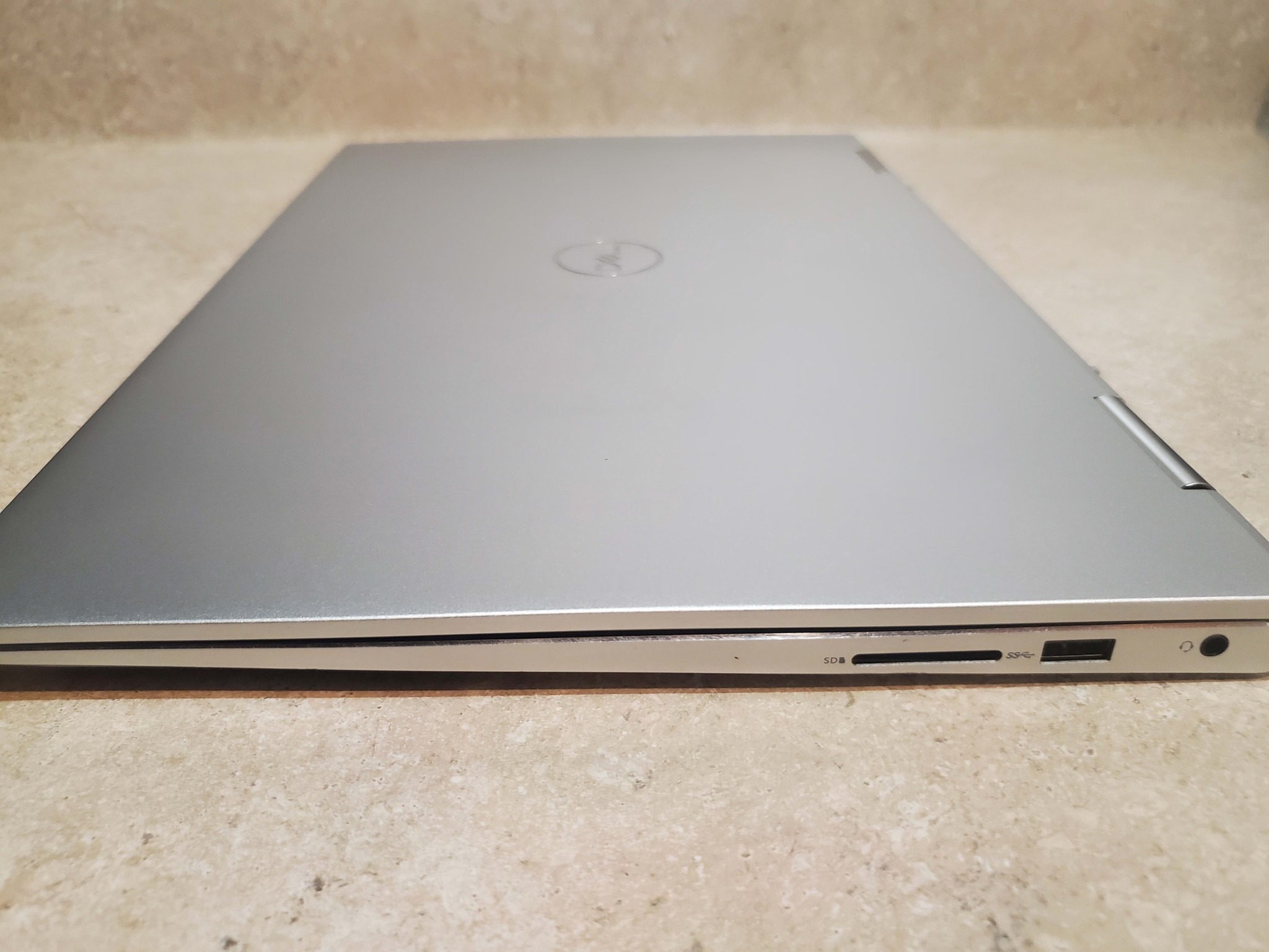 Dell Inspiron 2n1 15.6" Touchscreen Laptop