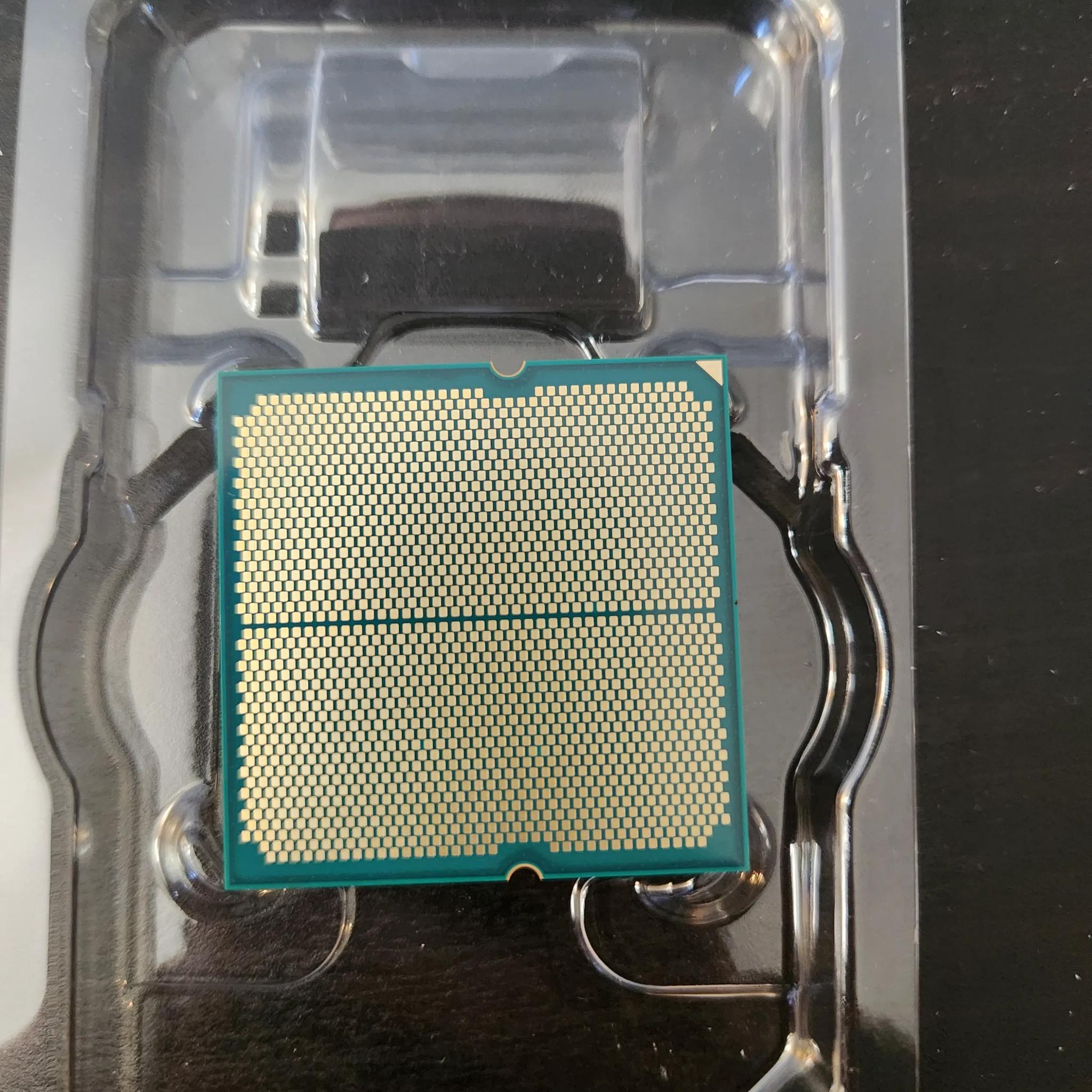 AMD Ryzen 7 7700 CPU