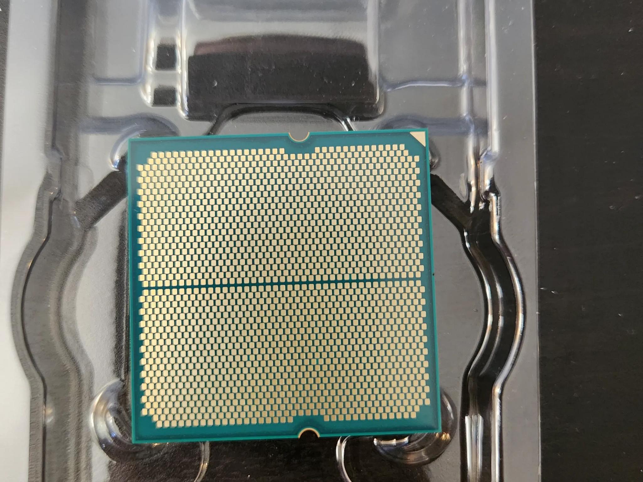 AMD Ryzen 7 7700 CPU
