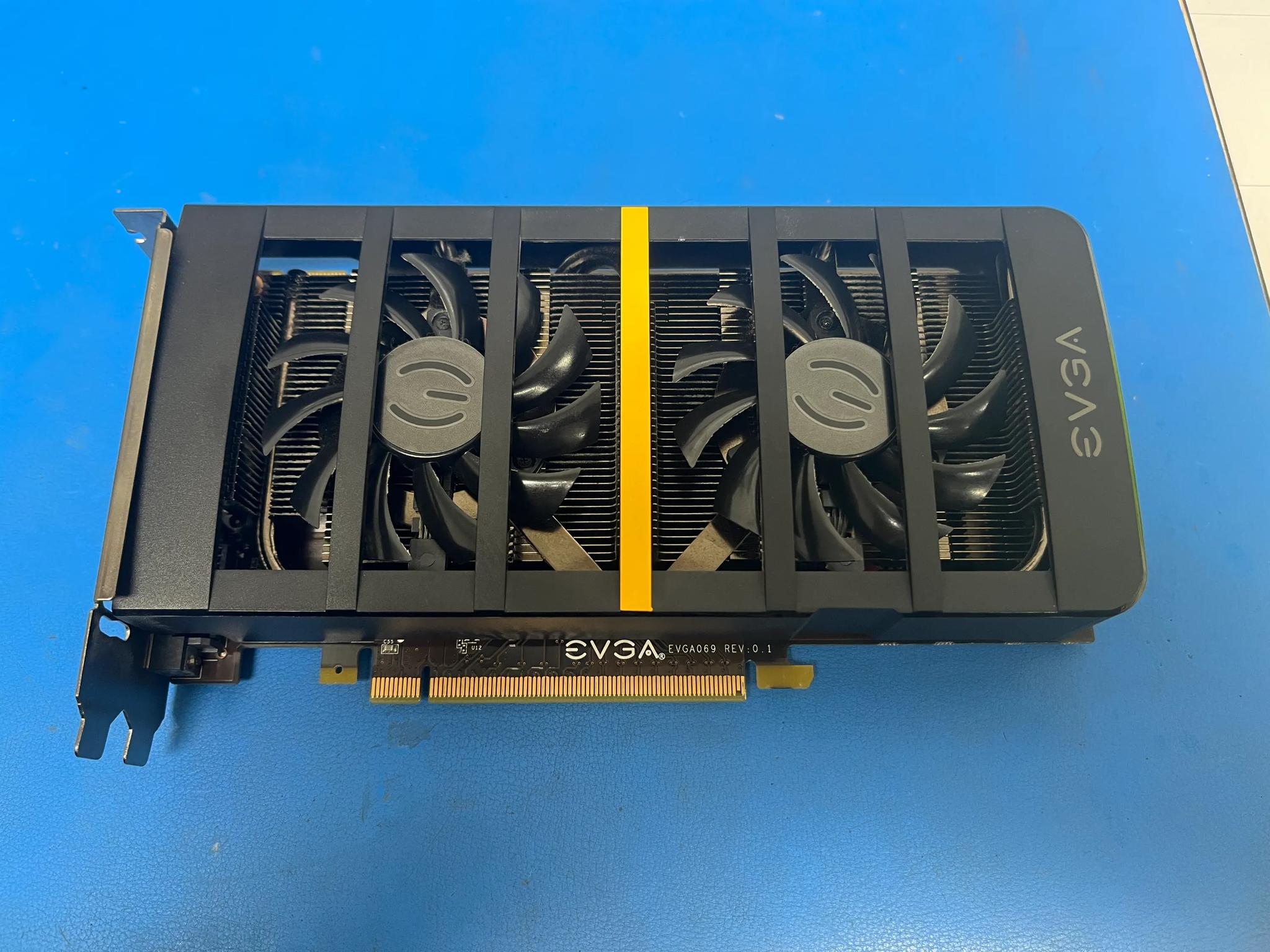 USED | EVGA GeForce GTX 560 | PULLED FROM WORKING COMPUTER