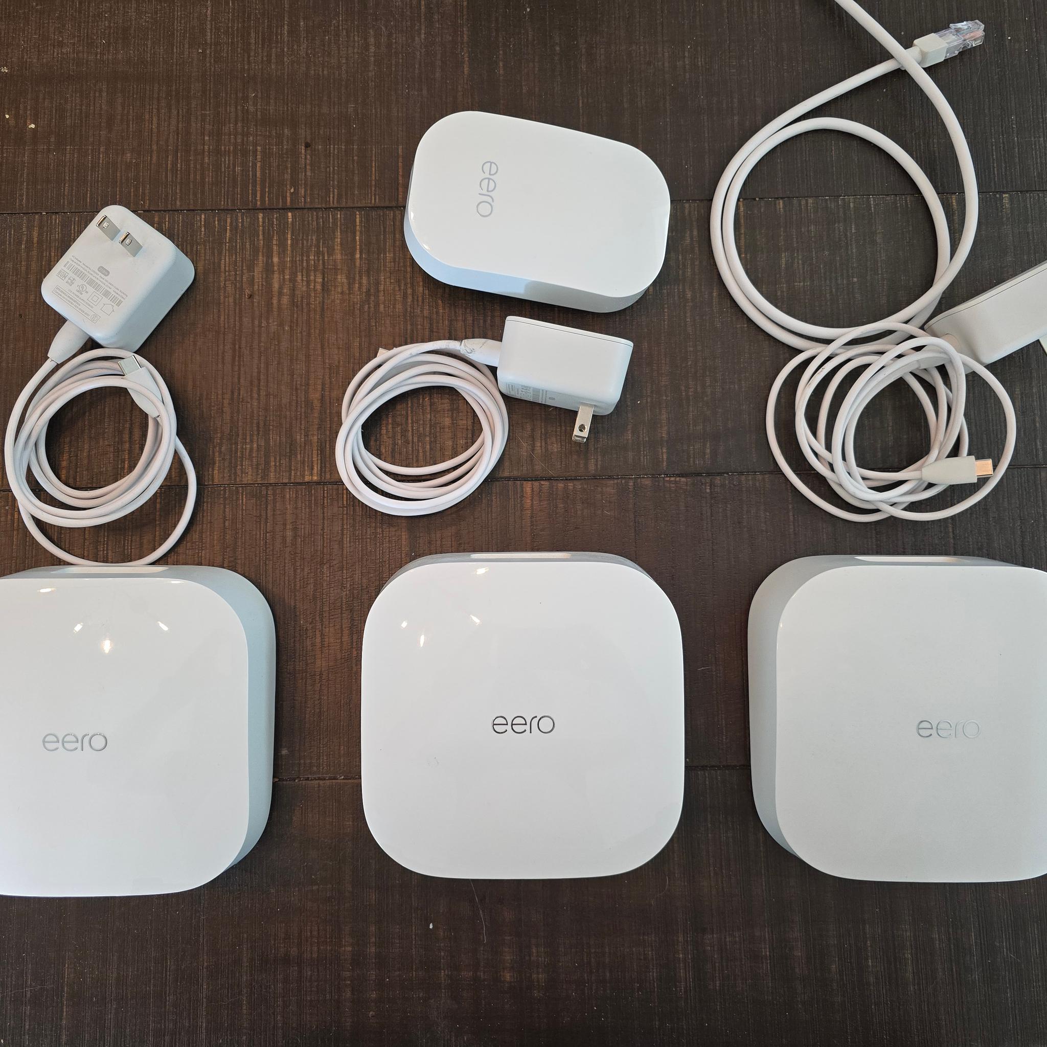 Eero 6 Pro 3 Pack + Eero Beacon Extender