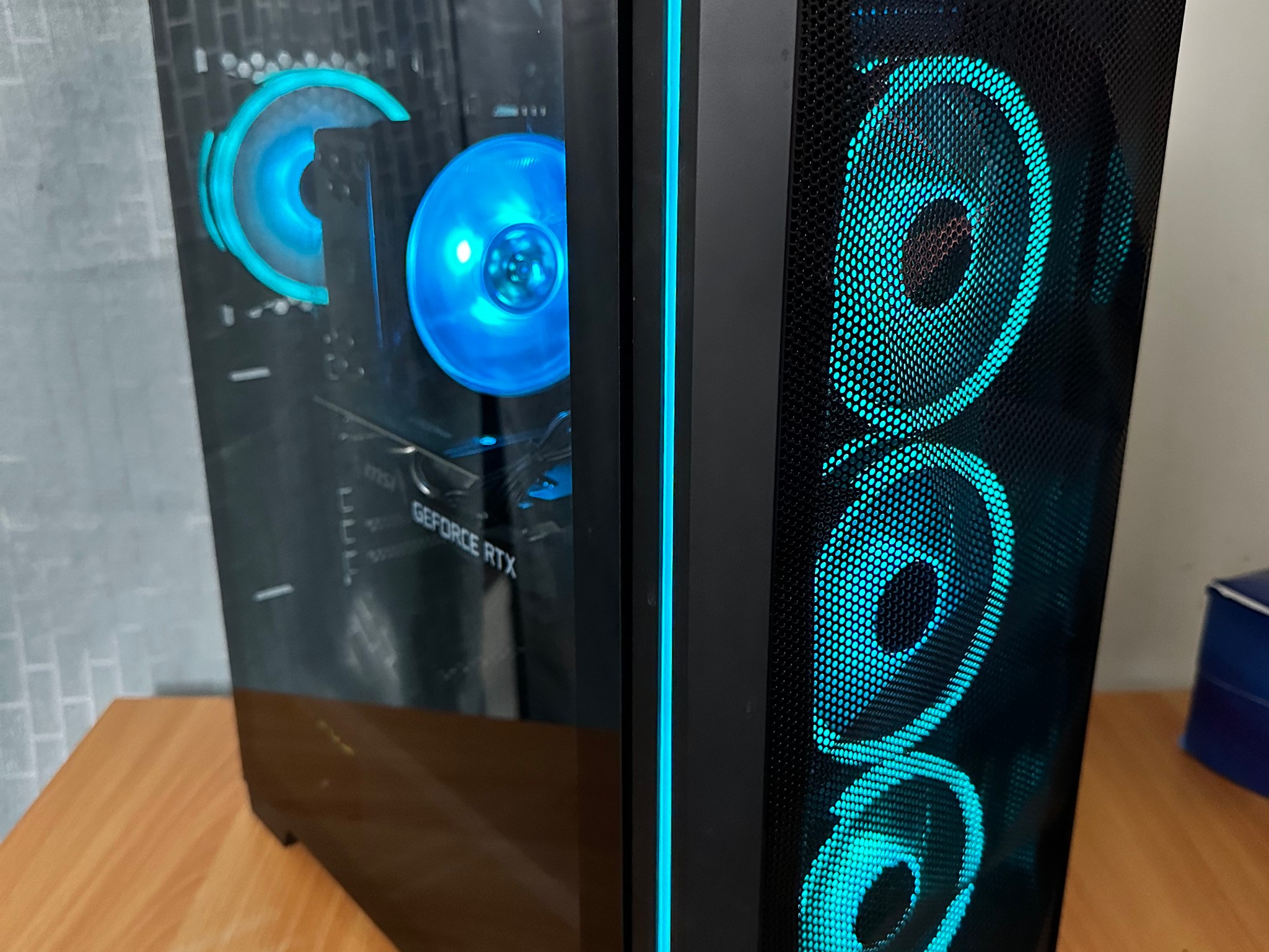 Gaming PC, NVIDIA RTX 3070, AMD Ryzen 5 3600X, 16GB RAM, 1TB SSD