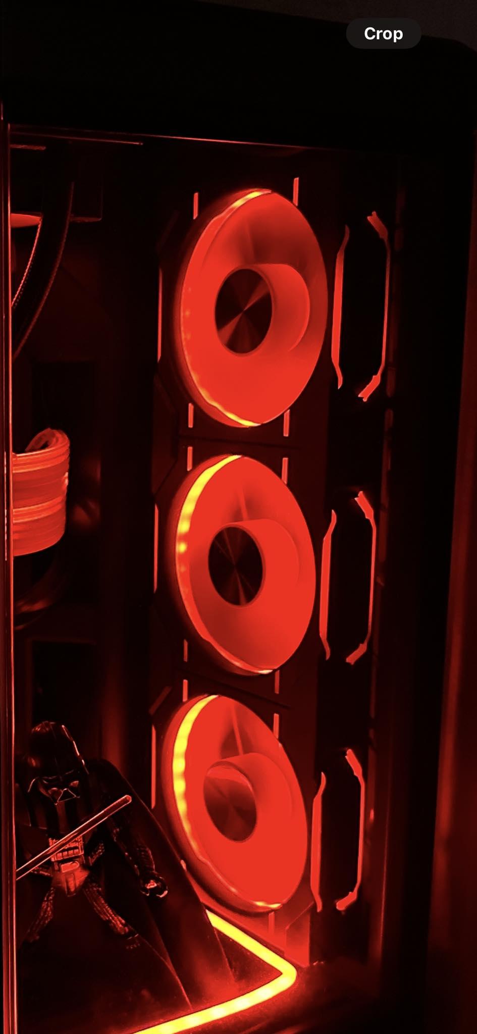 Used like new Phanteks D30 Case Fans - 1-140mm, 3-120mm reverse blade
