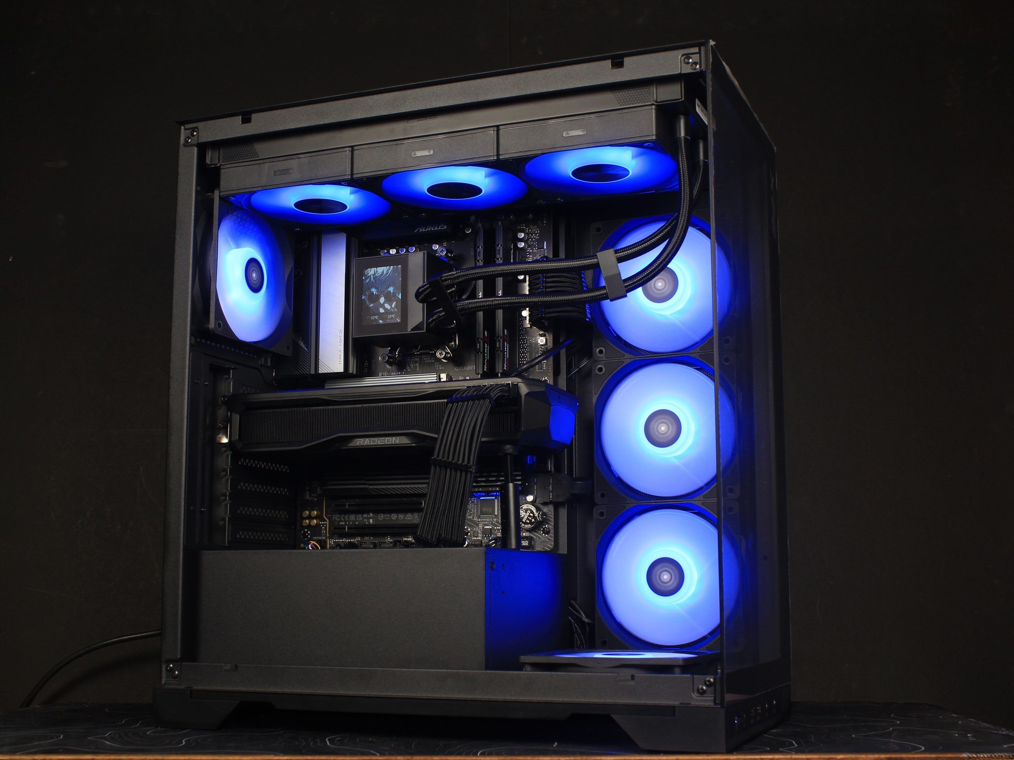 🐬 Ryzen 7 7800x3D • RX 7900 XT 20GB • 32GB DDR5 • 2TB SSD • Gaming PC