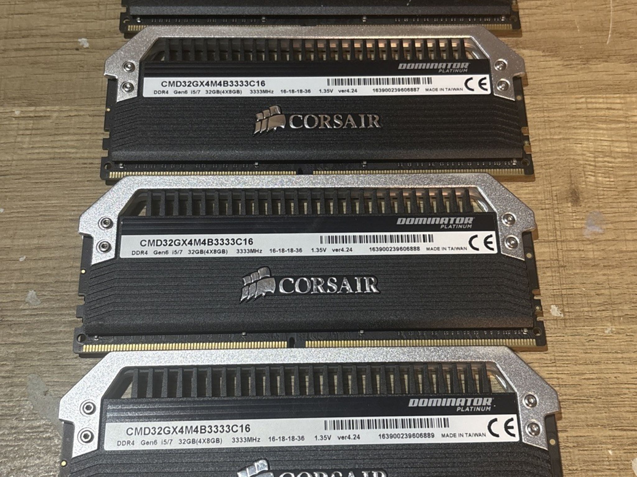 Ryzen 7 5800X + ASUS Prime B550M-K + Corsair Dominator Platinum 32GB (4×8GB DDR4‑3333)