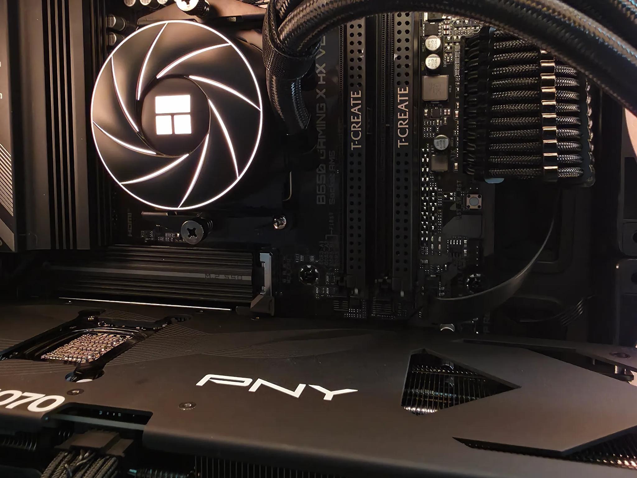 DARKMATTER | RTX 5070 OC | AMD R7 9700X | 32GB DDR5 6000 CL30 | 2TB | 360mm AIO | 850W PSU PCIE 5.0