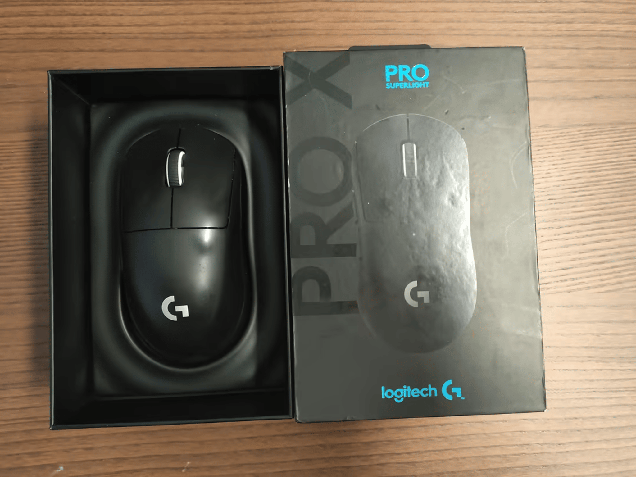 Logitech Pro X Superlight Wireless Gaming Mouse (Black)