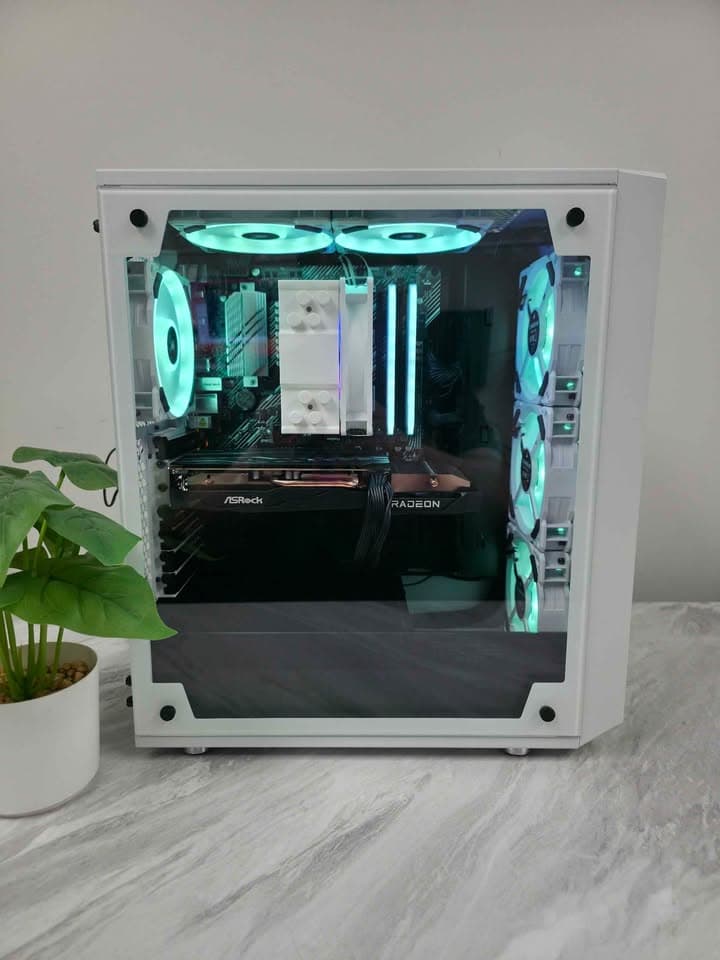 1080p Streaming / Gaming PC l Radeon RX 7600 l Ryzen 5 5500 6 Cores 12 Threads l 32GB DDR4 3600 MHz