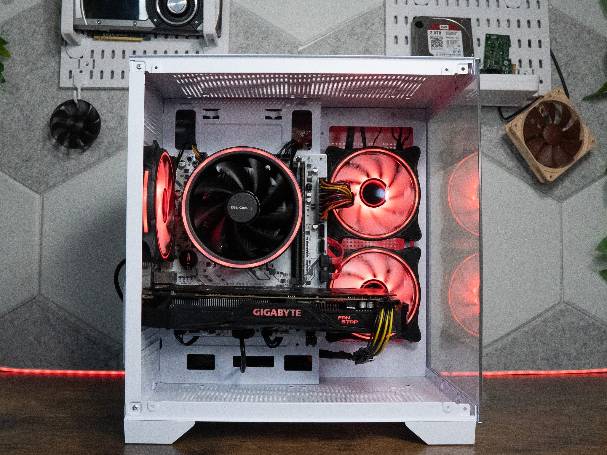 🌌🌠 BUDGET - BO6 Ready GAMING PC | GIGABYTE GTX 1080 8GB | RYZEN 5 1600X | 16GB DDR4 RAM | 1.25TB |