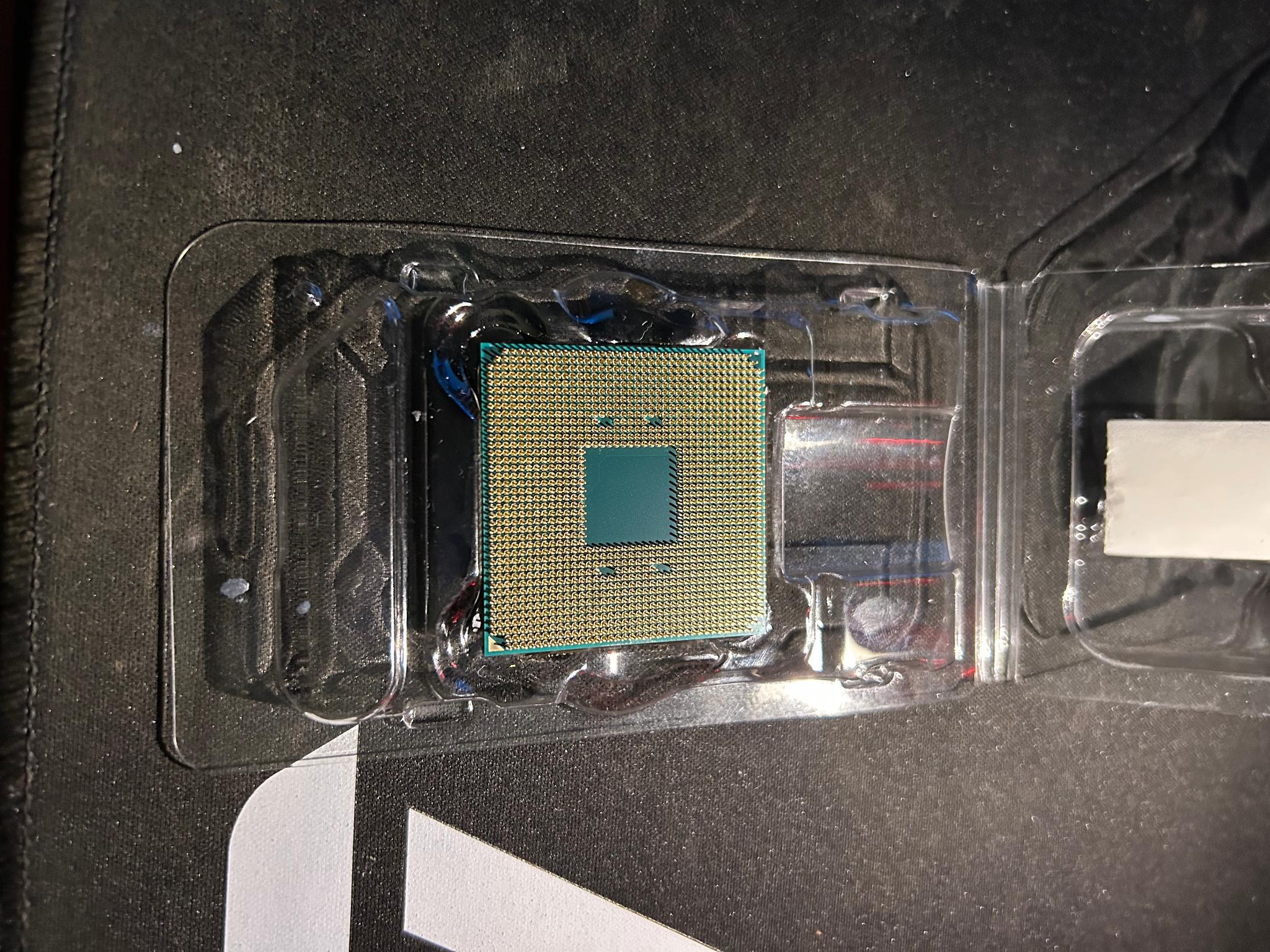 Lot Of 3 Ryzen CPU’s