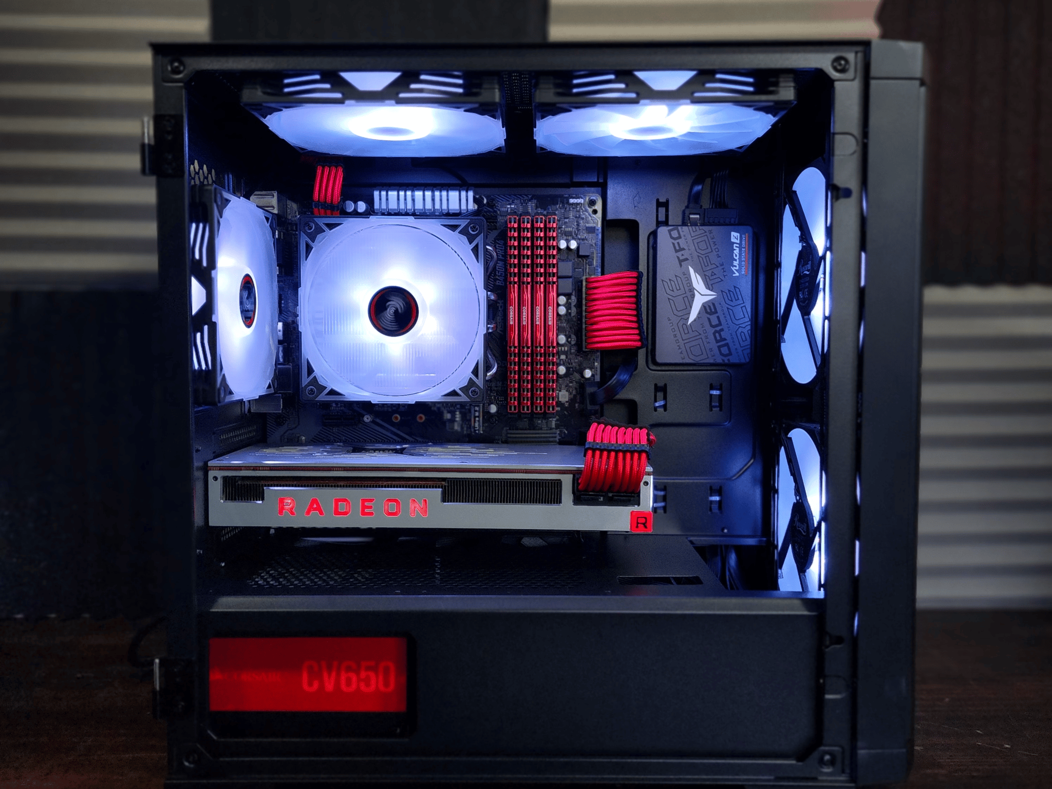 🚩🚩🚩 AMD Ryzen 7 2700X // ASRock Phantom Gaming Radeon VII 16GB //Corsair Vengeance 16GB 2800MHz