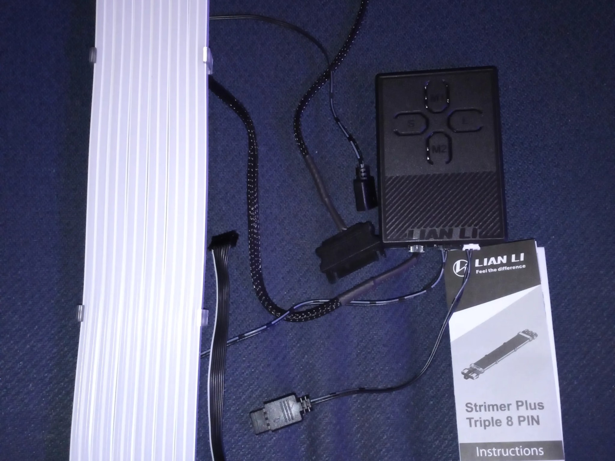 Lian Li Strimer Plus Triple 8-Pin ARGB GPU Extension Cable