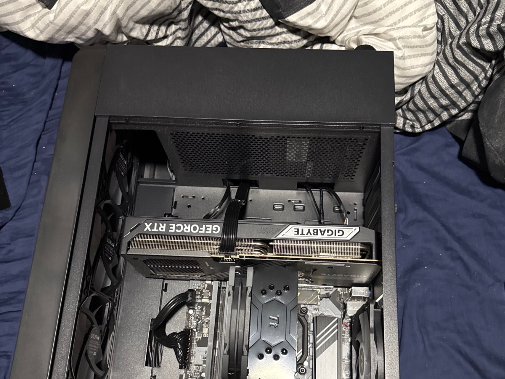 ASUS TUF Gaming GeForce RTX 5070 Ti