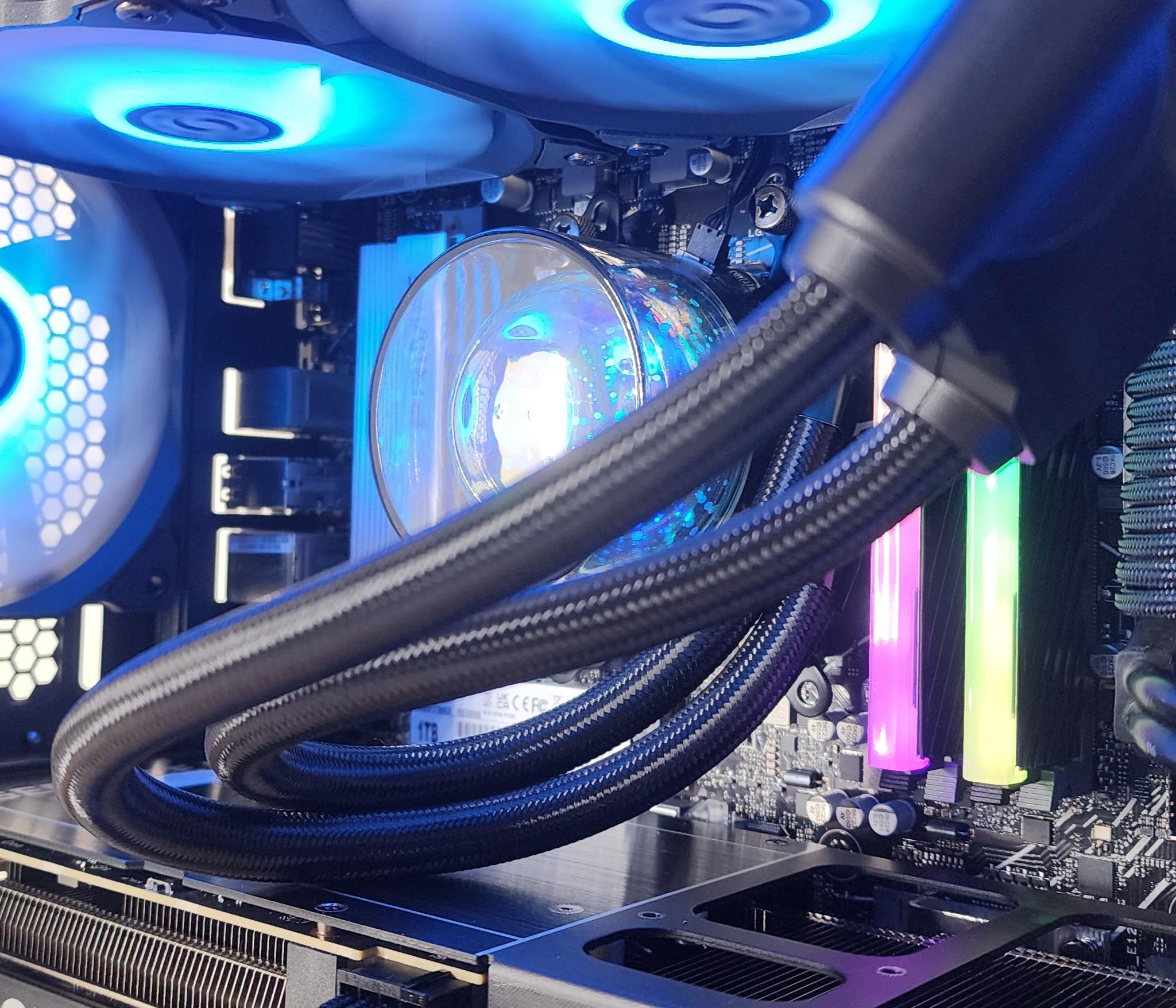 Gaming PC Ryzen 7 7700X 32GB RAM 1TB SSD RTX 5060 Ti 16GB Windows 11 Computer