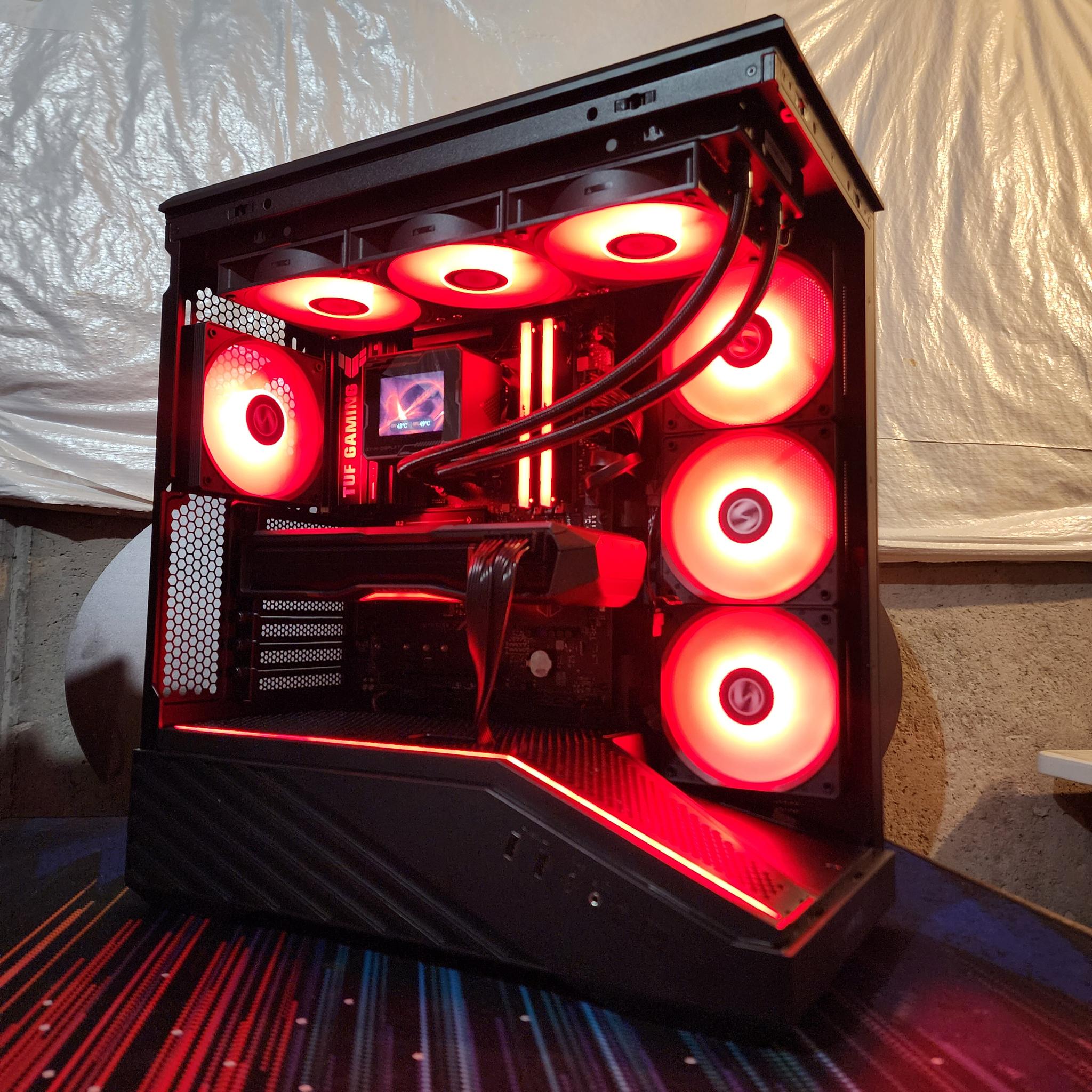 RX 7900 XTX / Ryzen 7 9800X3D / 32GB DDR5 RAM / 2TB NVMe