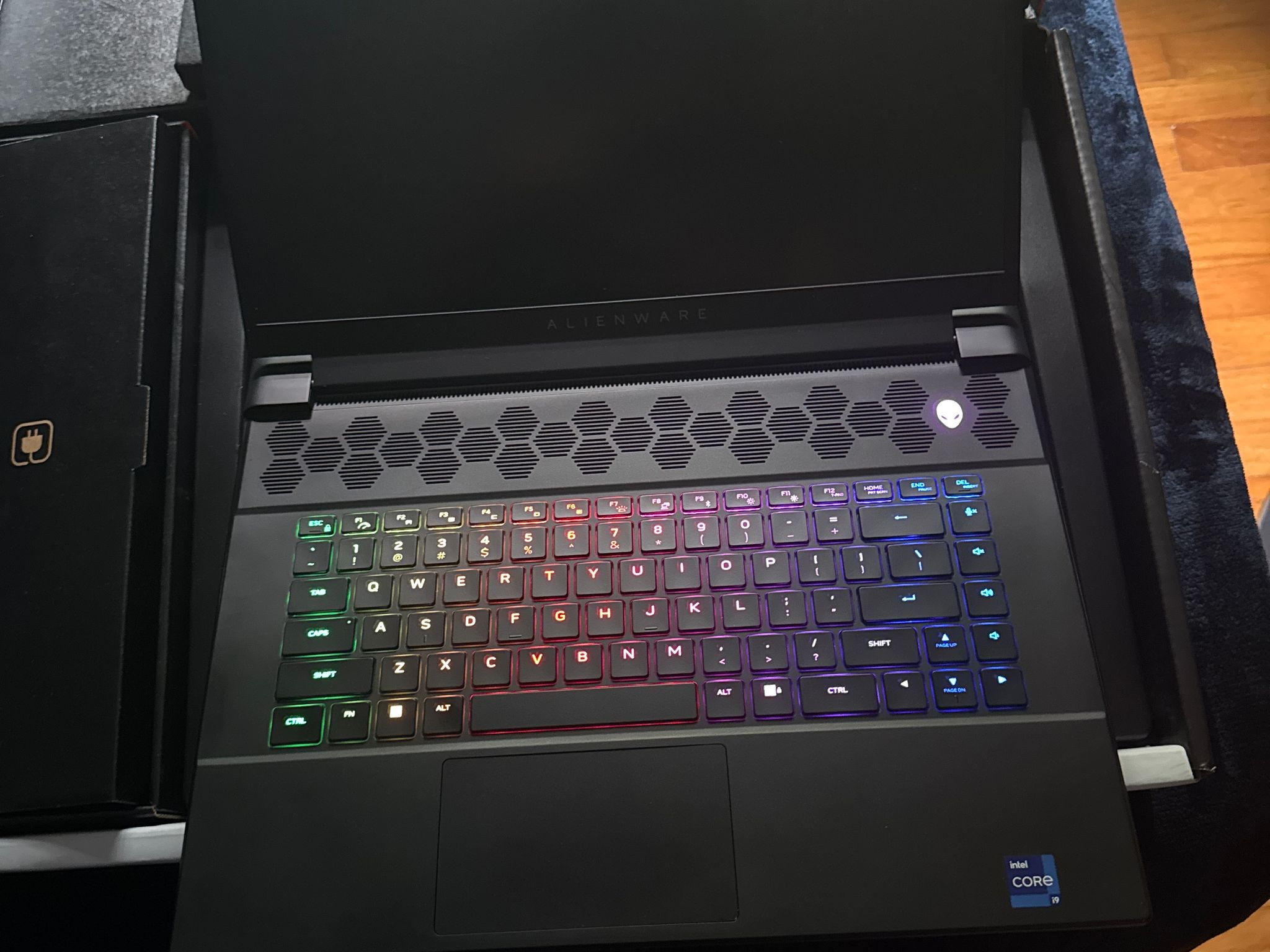 Alienware M16 QHD+ Gaming Laptop