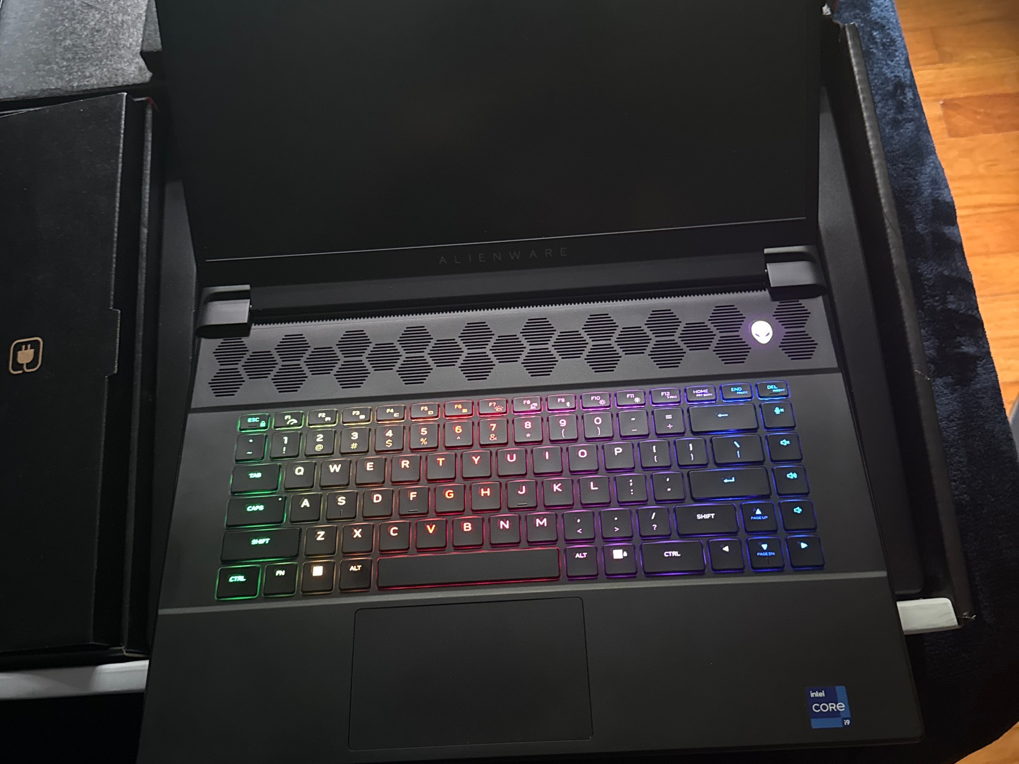 Alienware M16 QHD+ Gaming Laptop