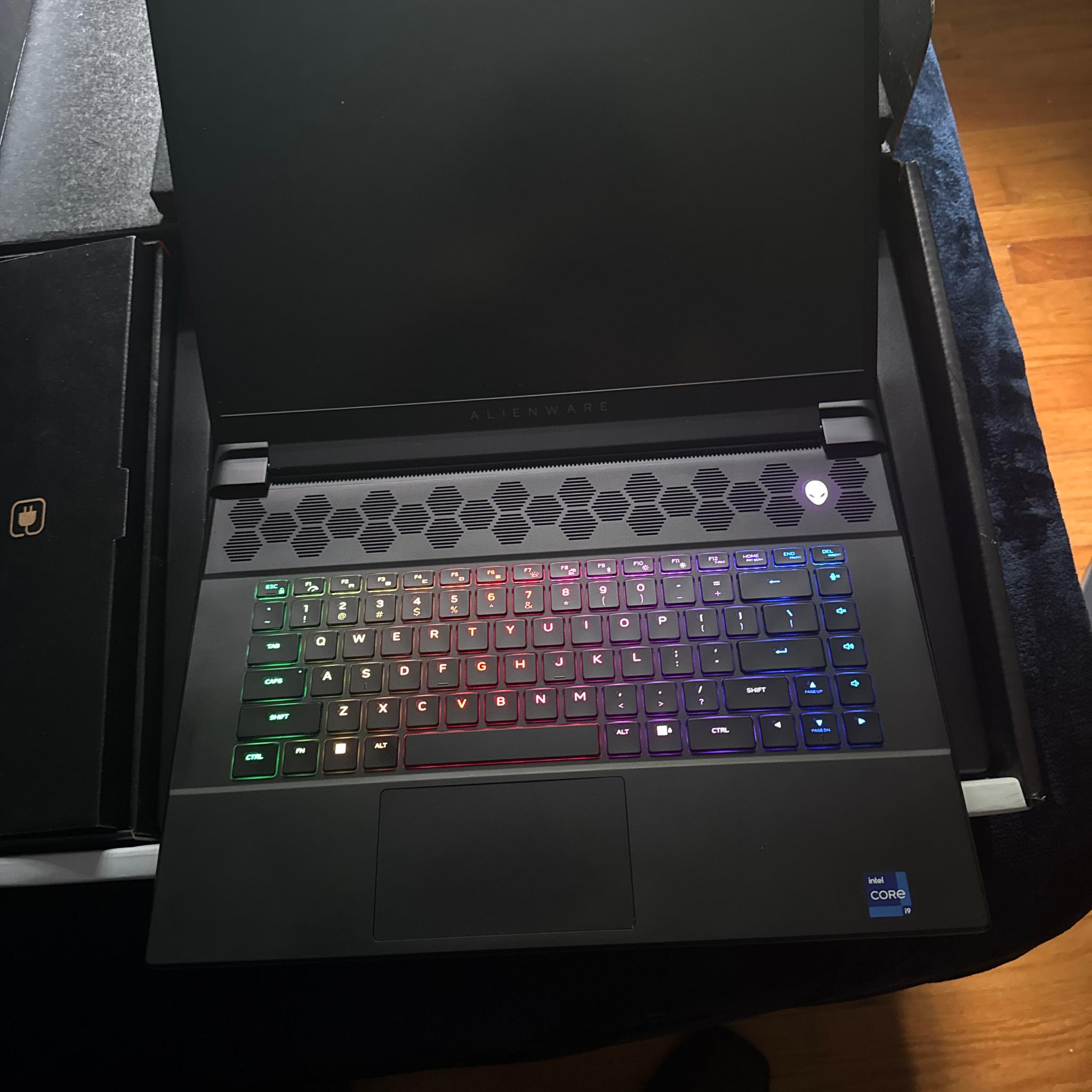 Alienware M16 QHD+ Gaming Laptop