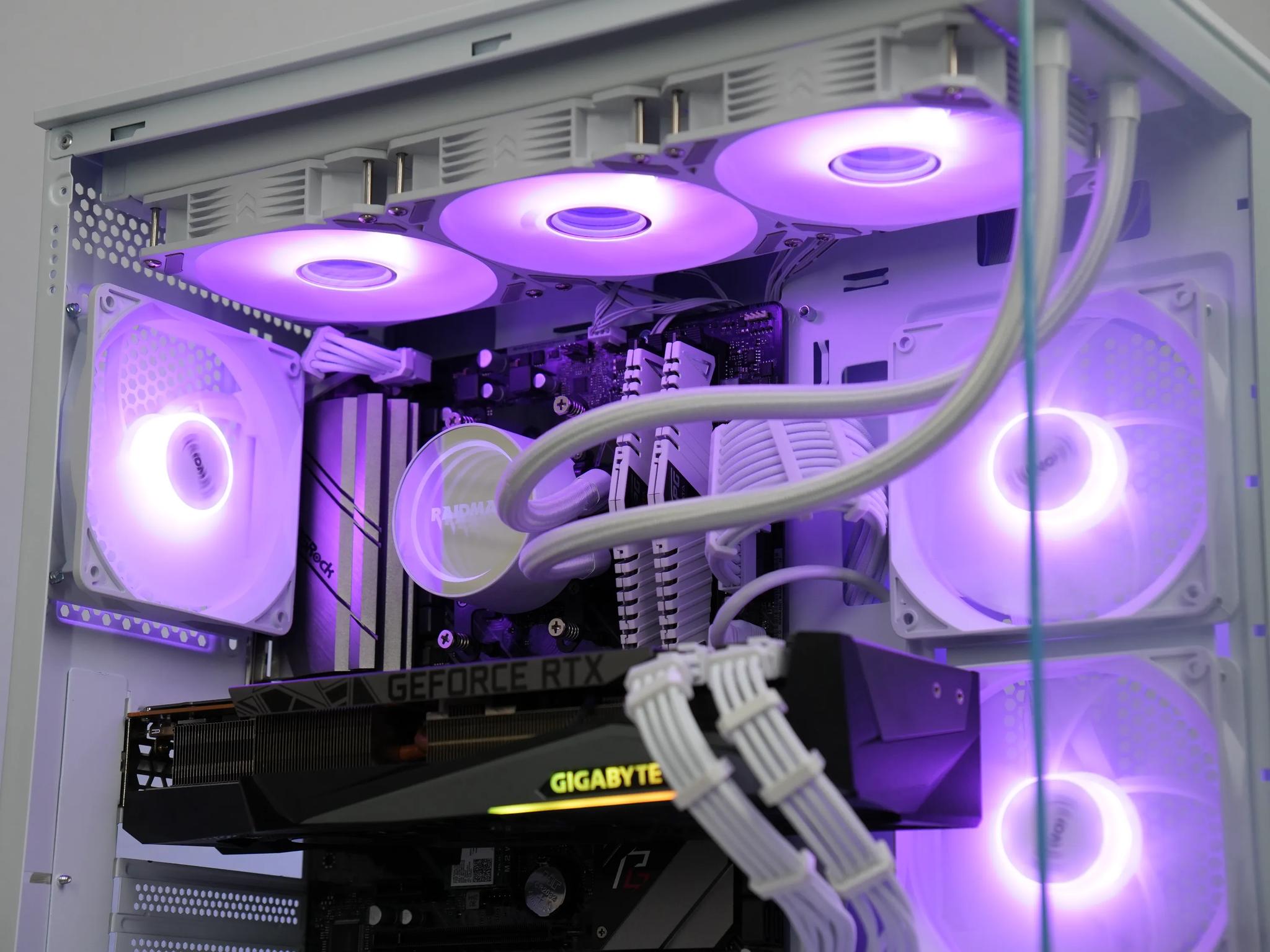 Gaming PC | RTX 3080 | RYZEN 9 3900 | 16GB RAM | 1TB SSD | WINDOWS 11 |
