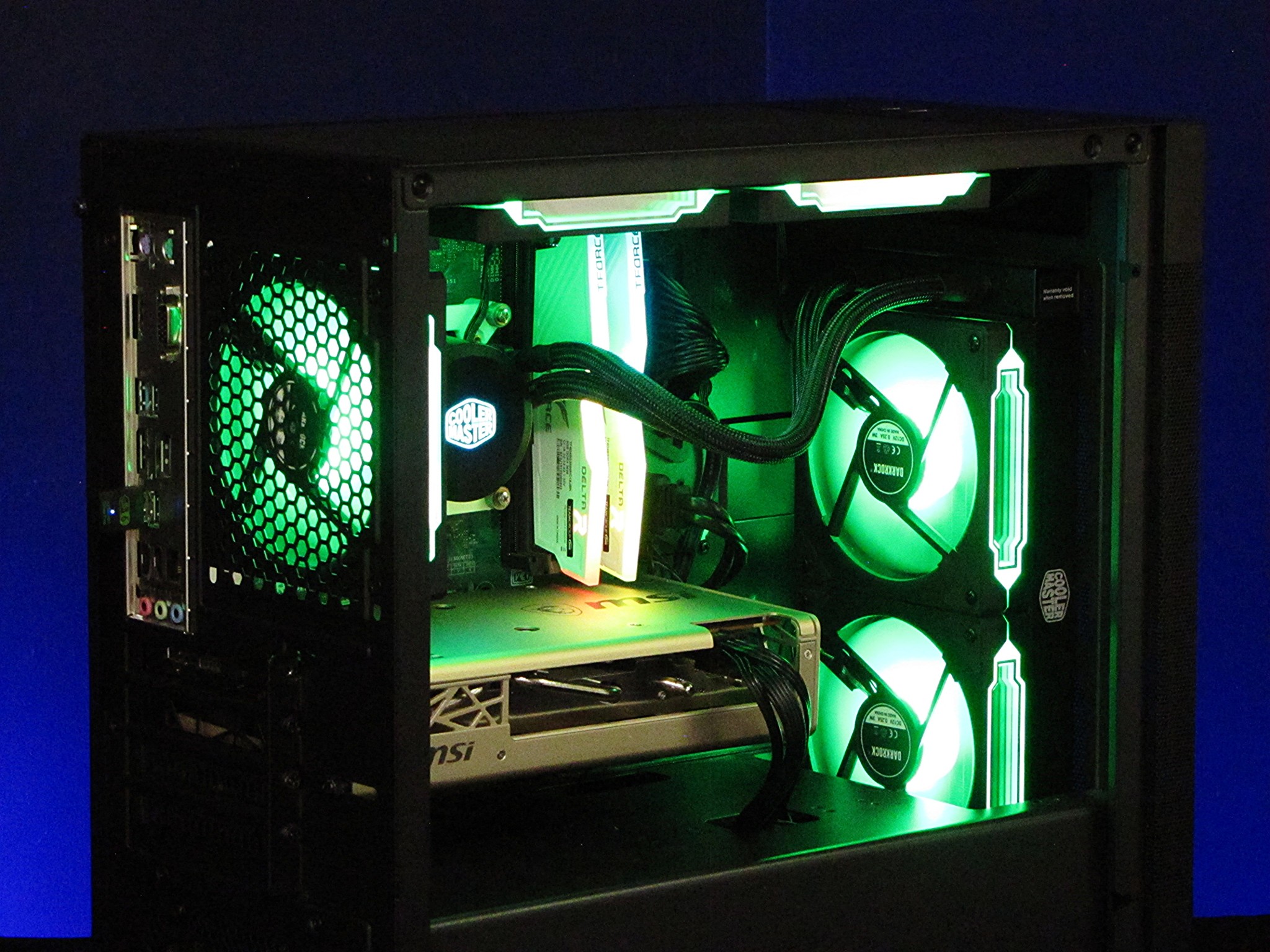 Custom Gaming PC Build, i7-9700, 16GB, MSI RX 5700 8GB DDR6, 800GB Intel SSD