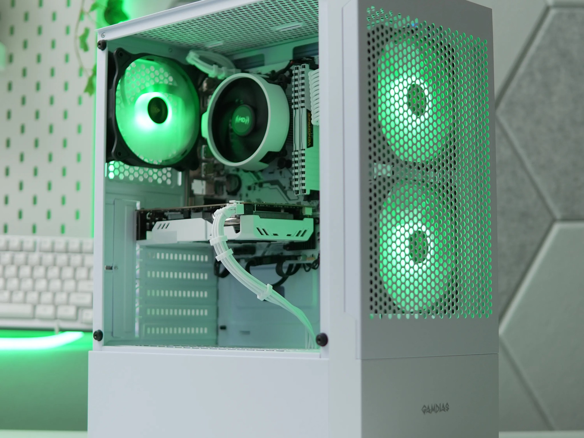 Custom Gaming PC! Ryzen 5 | GTX 1060 | 16GB RAM