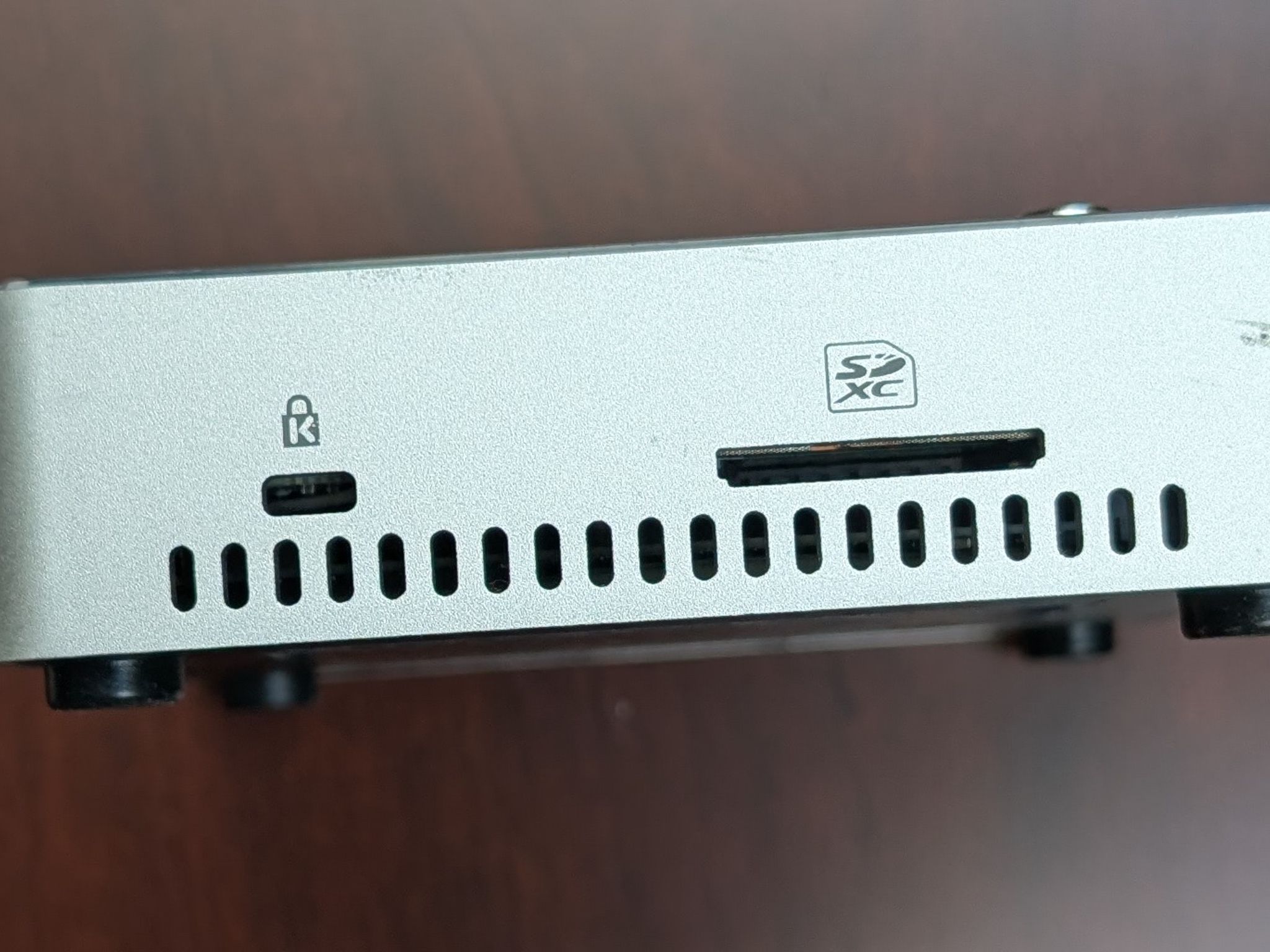 Emulation machine, Intel NUC 6th gen i5, 128GB SSD, 8GB RAM, Batocera preconfigured