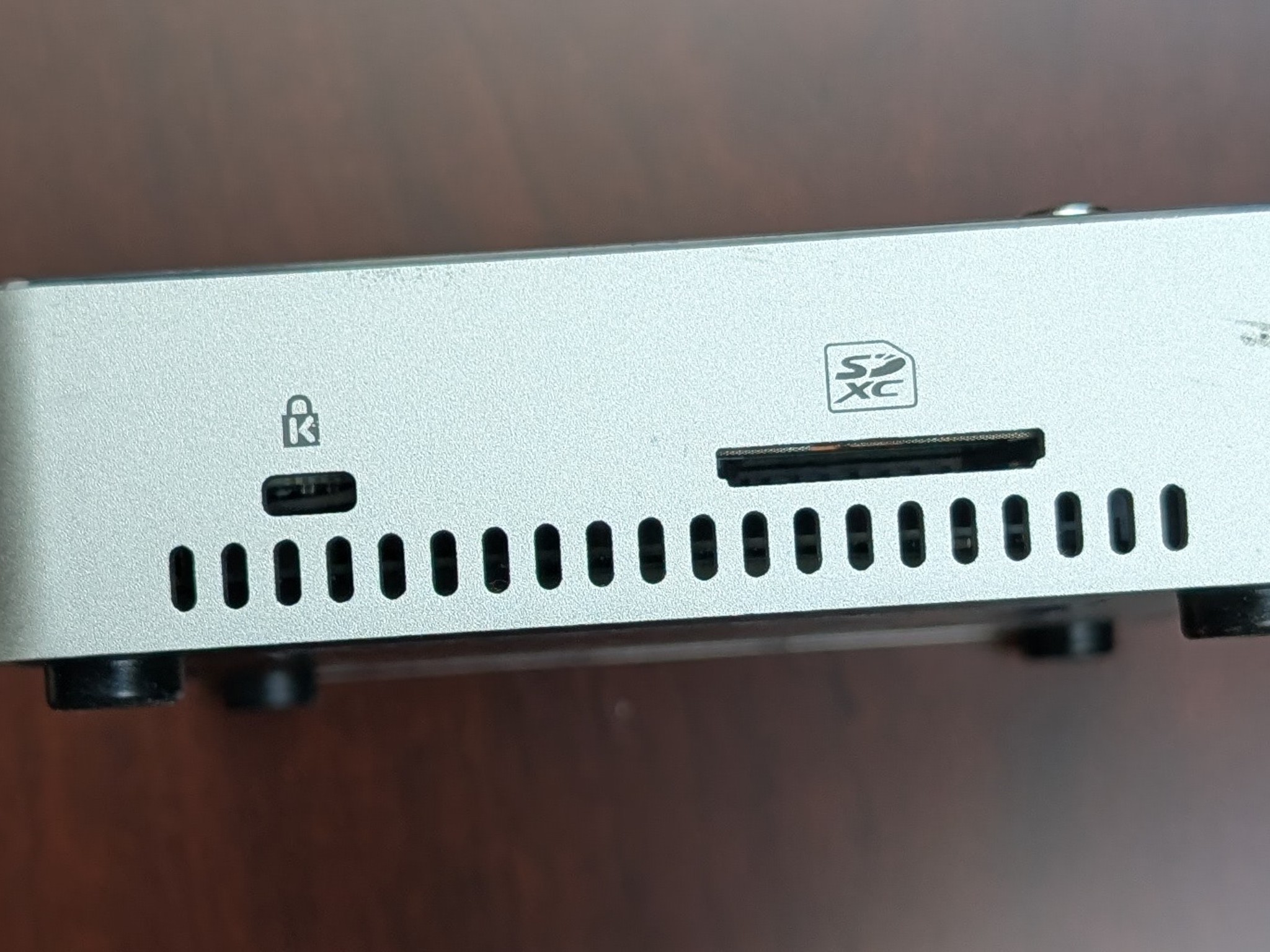 Emulation machine, Intel NUC 6th gen i5, 128GB SSD, 8GB RAM, Batocera preconfigured