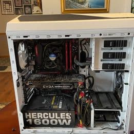 Unique Case Custom PC with EVGA SuperClocked black edition 1070