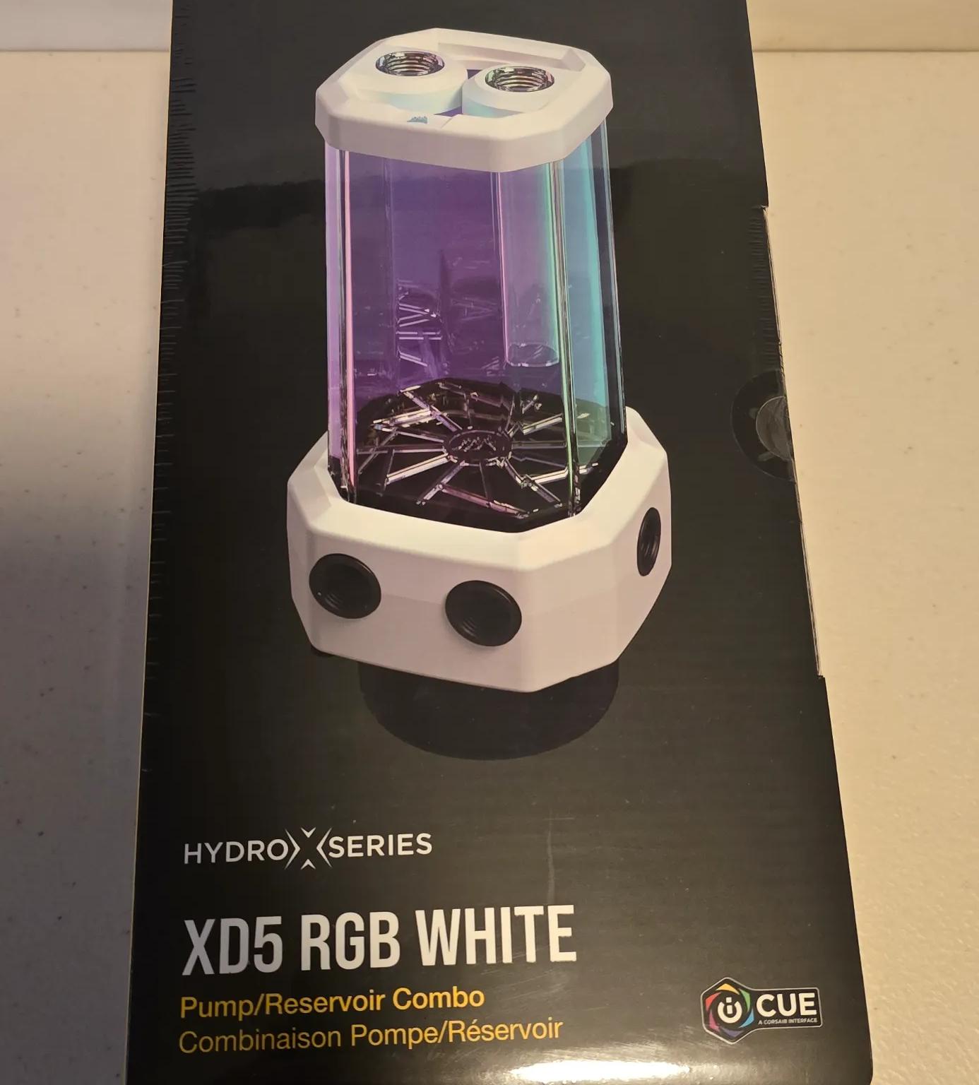 New in Box! Corsair Hydro X Series XD5 RGB Pump/Reservoir Combo - White