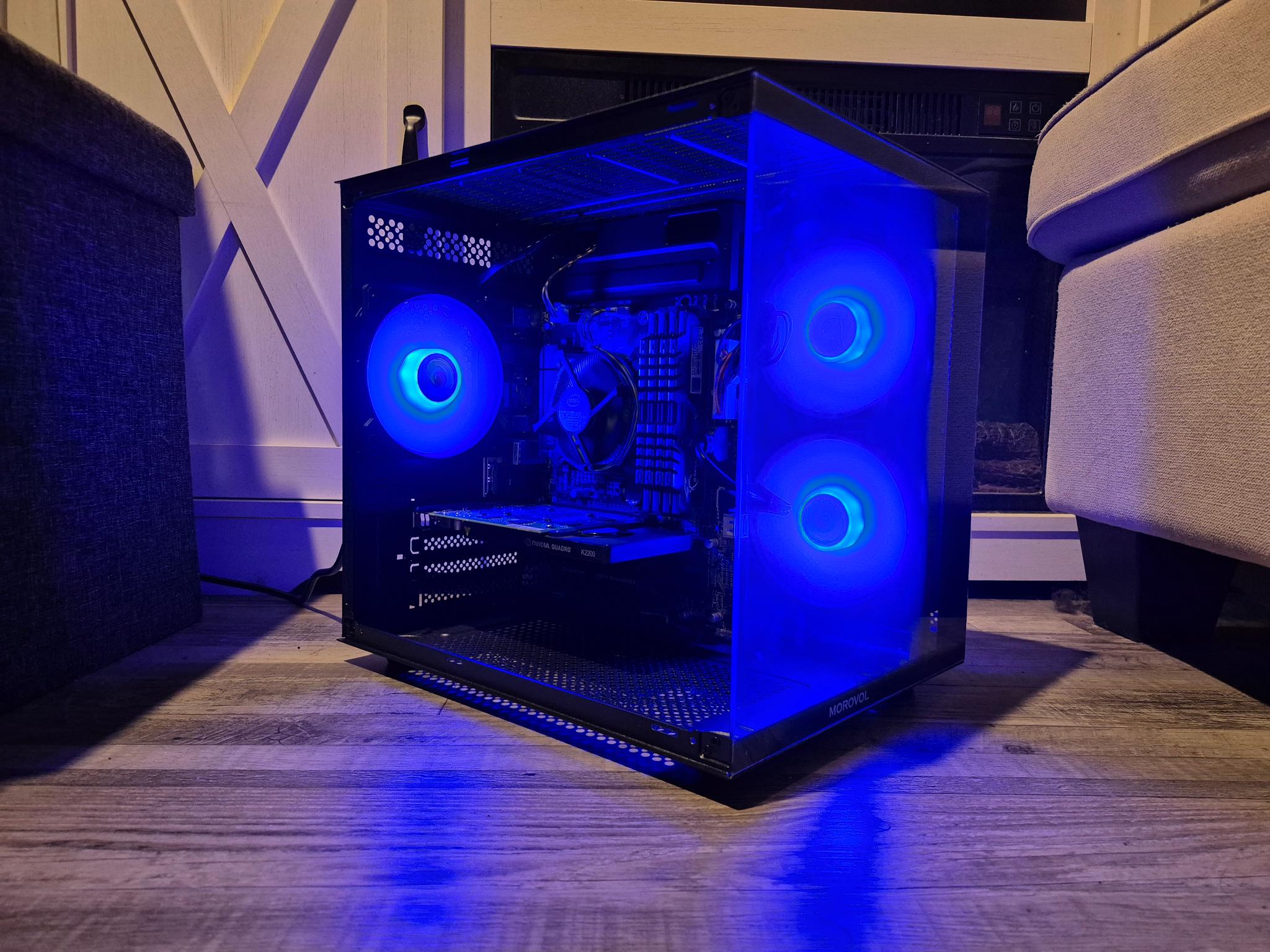 Budget Aquarium Build | i5-4570, 16GB RAM, Nvidia K2200 4GB, 512GB SSD, Win10