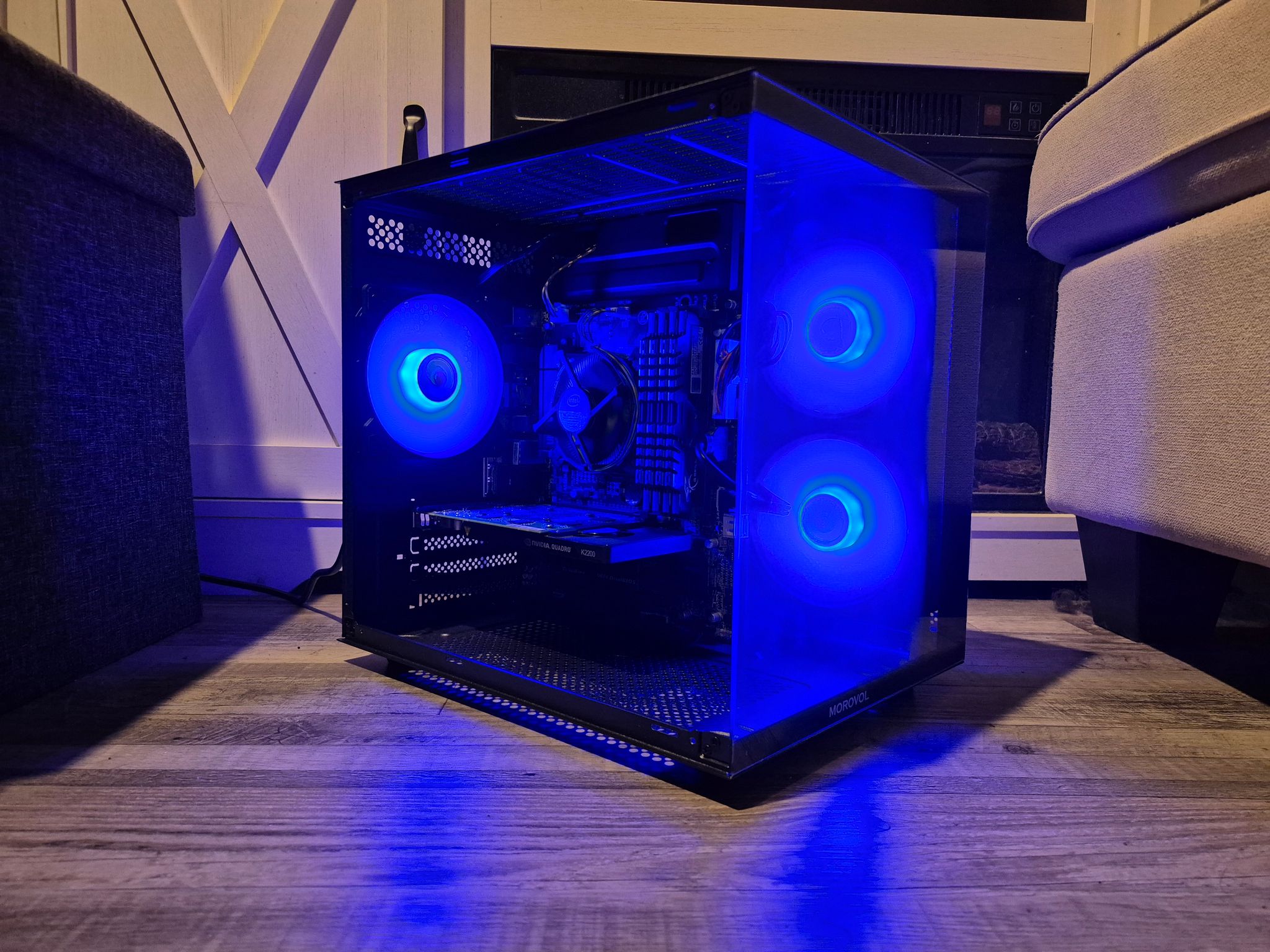 Budget Aquarium Build | i5-4570, 16GB RAM, Nvidia K2200 4GB, 512GB SSD, Win10