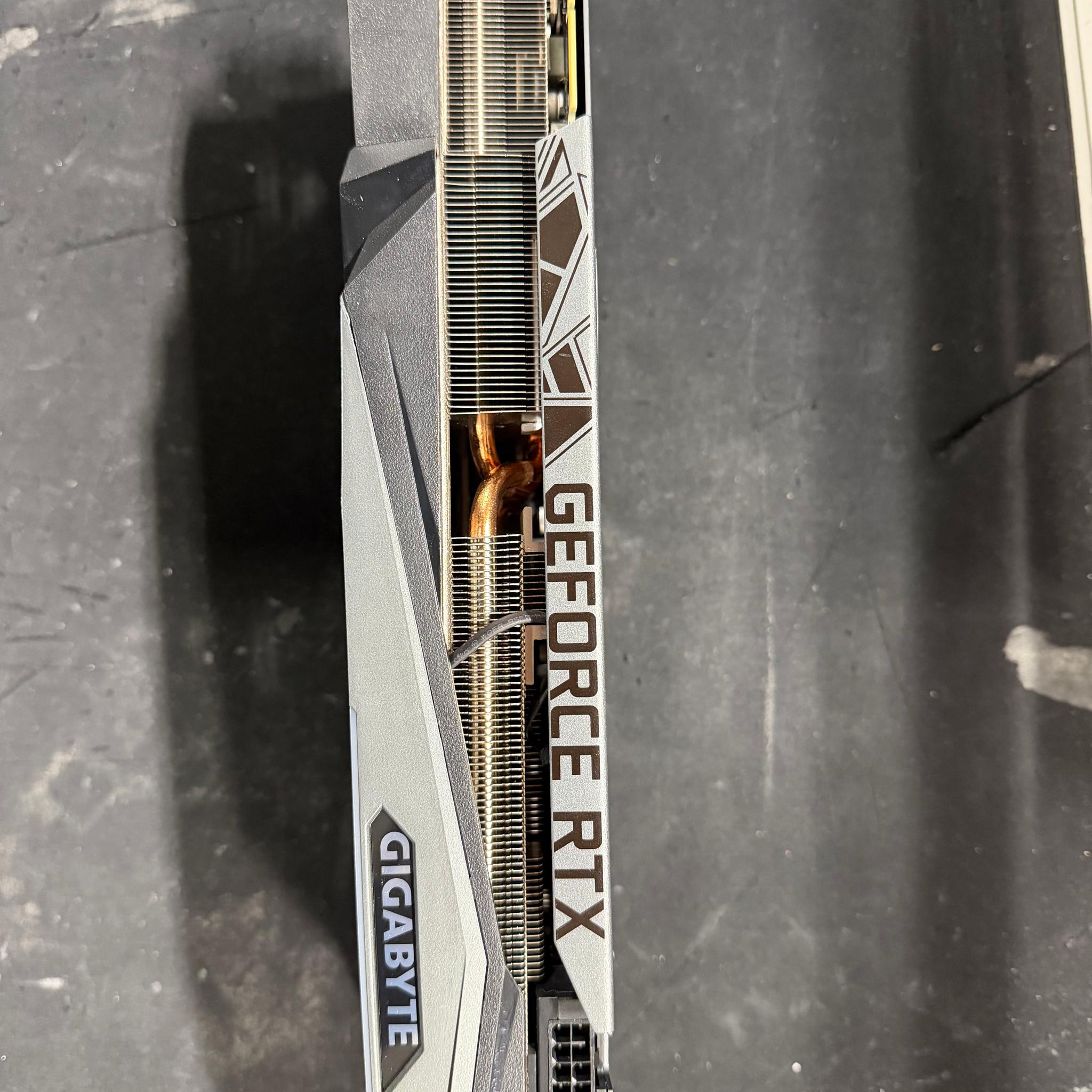 Gigabyte GAMING OC GeForce RTX 3090