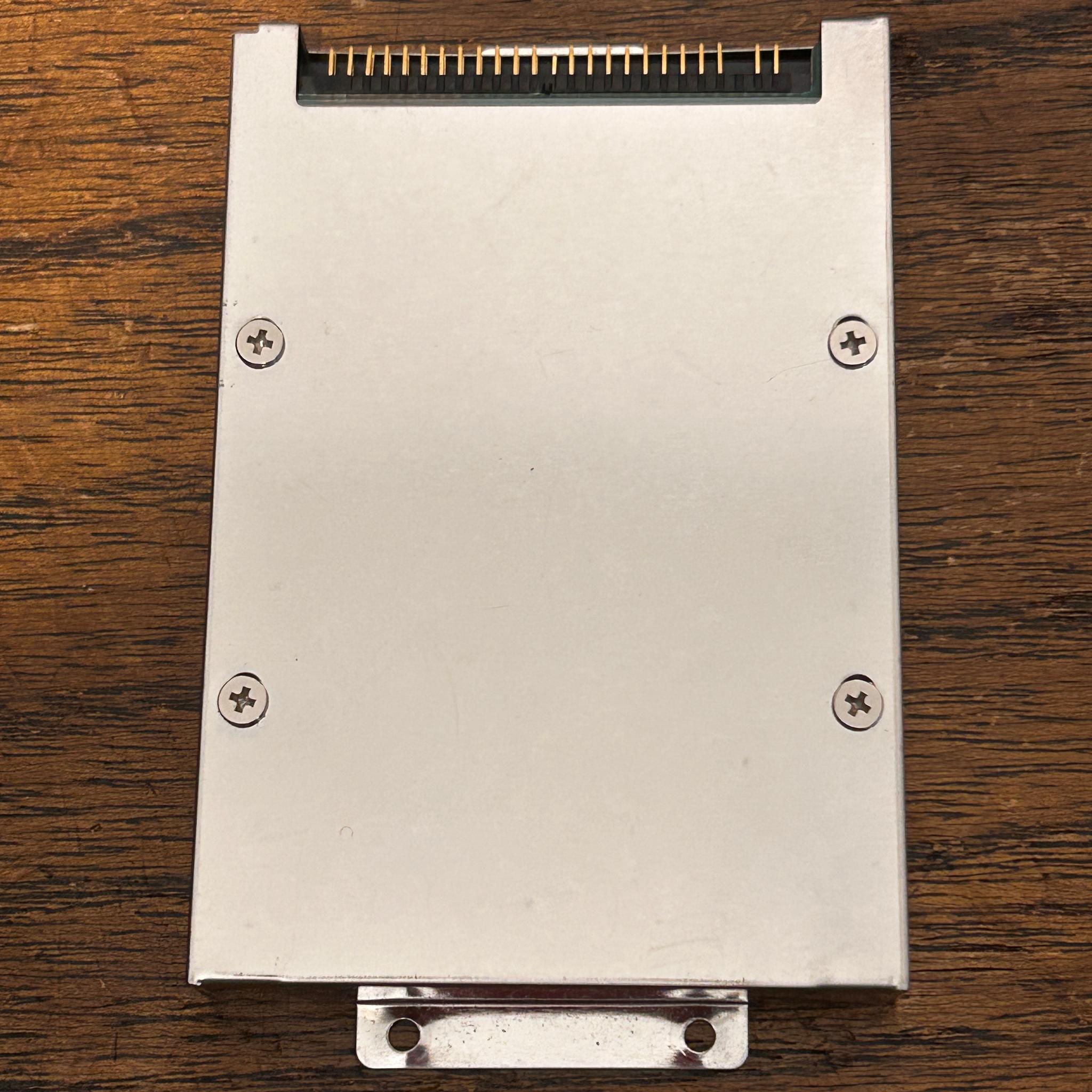 Vintage 1996 Apple Internal 750 MB 2.5" IDE Hard Drive - DSOA-20810 - VTG - TESTED