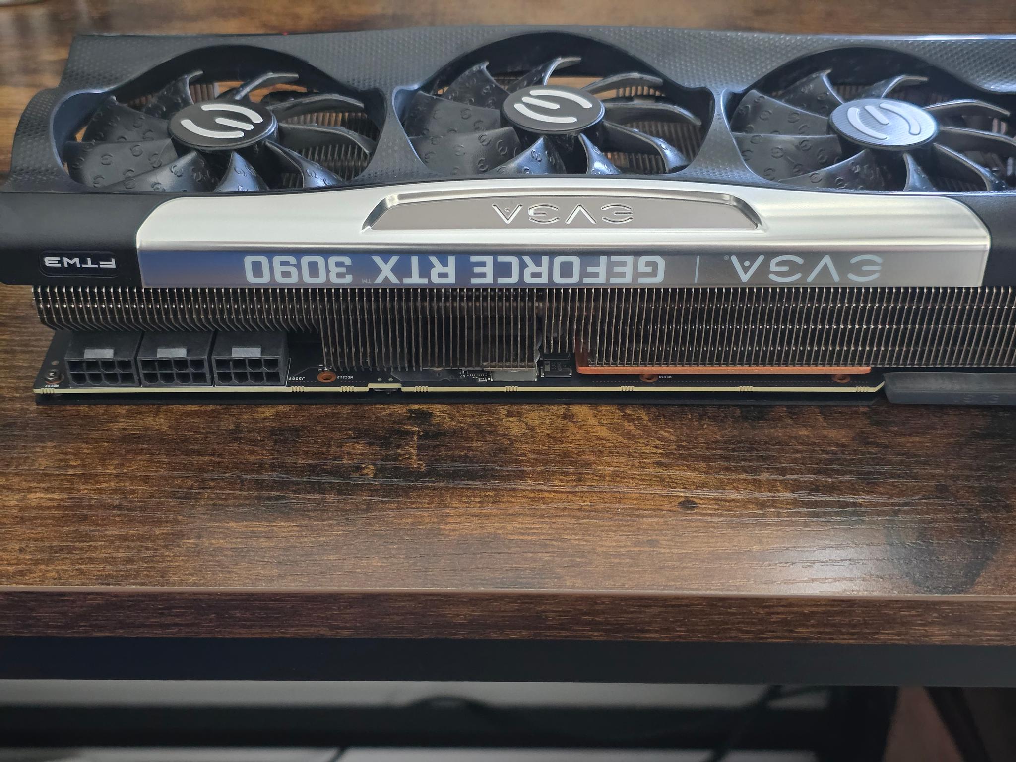 EVGA RTX3090 FTW3 Ultra