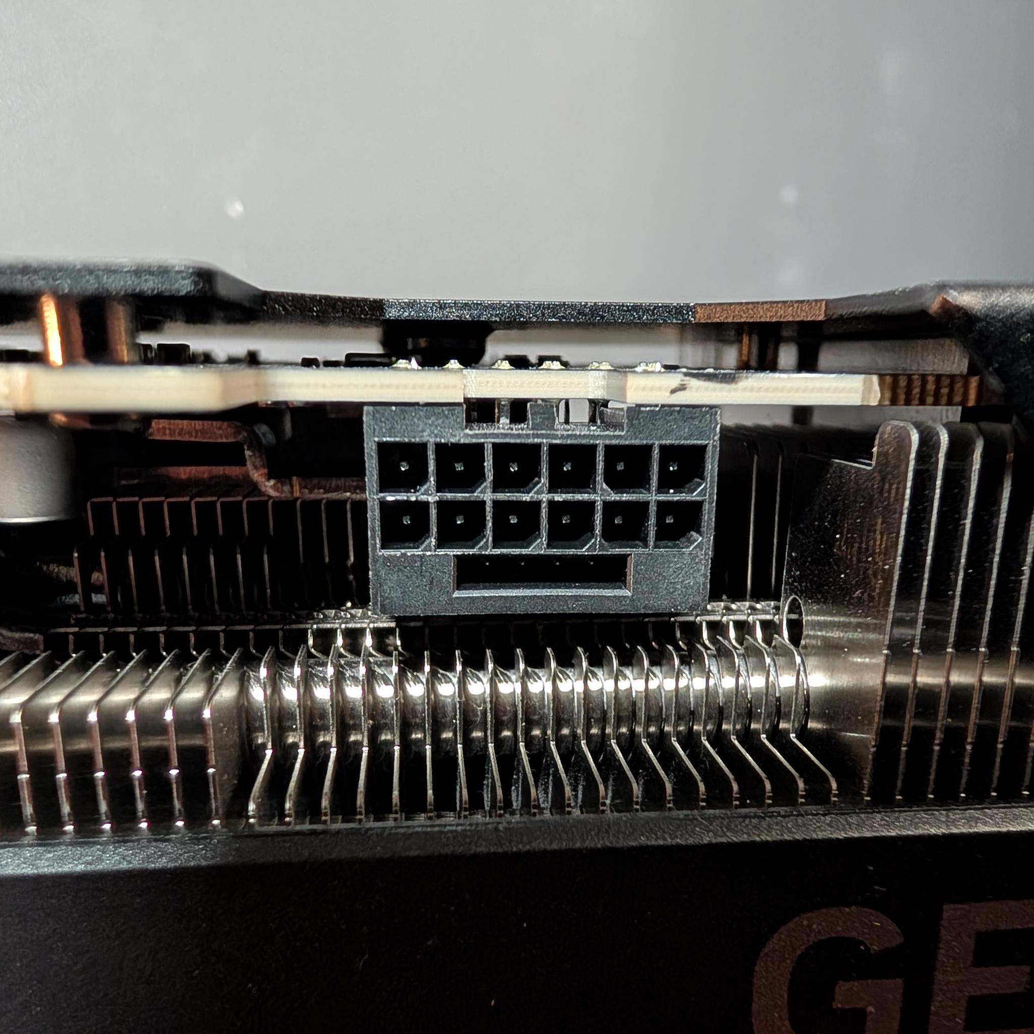 Gigabyte WINDFORCE OC SFF GeForce RTX 5070 Ti