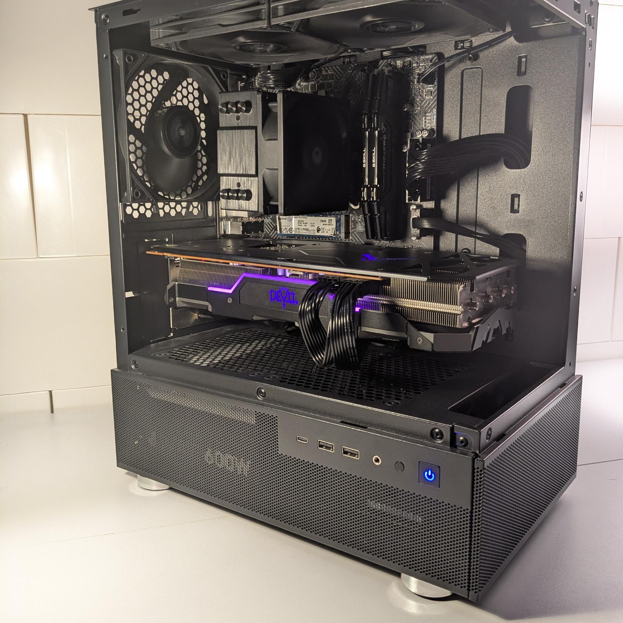 Gaming Pc-i5-14400 5700 XT 32gb DDR4 1tb Storage
