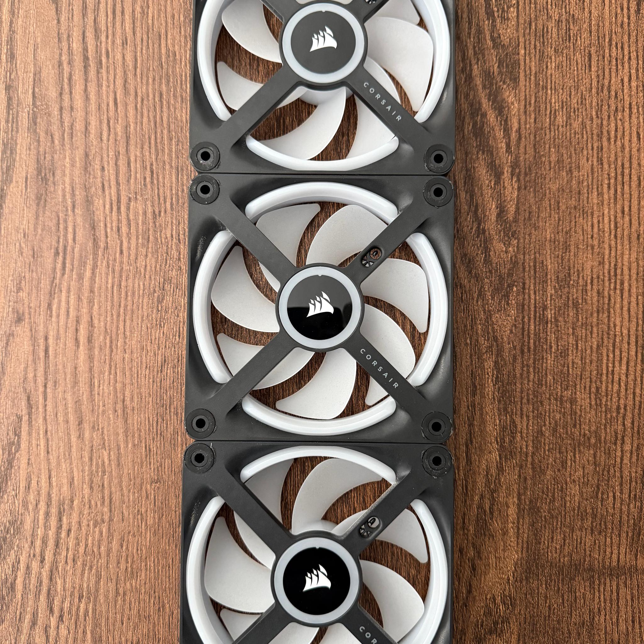 Corsair iCUE Link QX120 RGB 3 Fan Kit