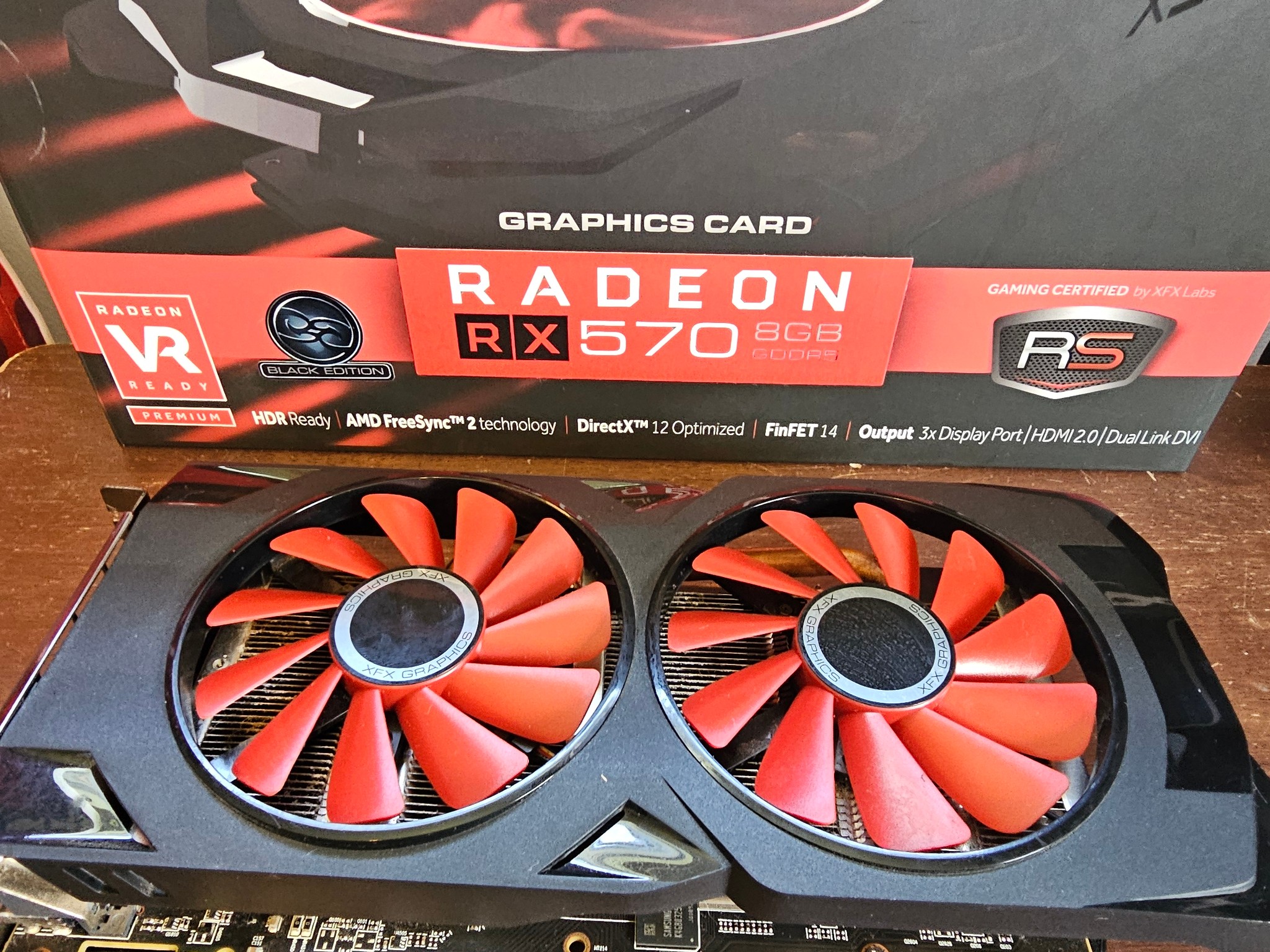 XFX Radeon RX 570 8GB