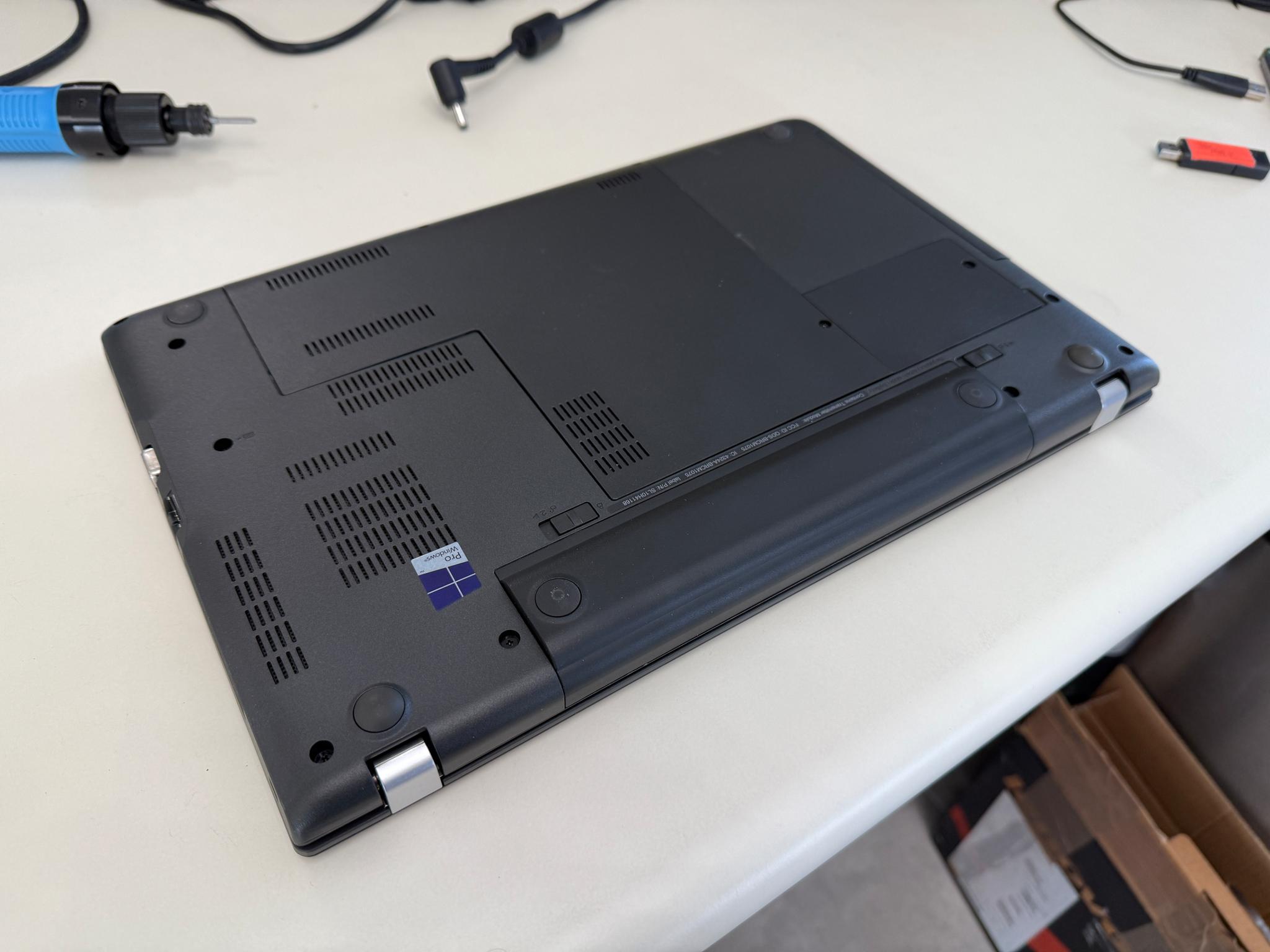 Lenovo Thinkpad E565