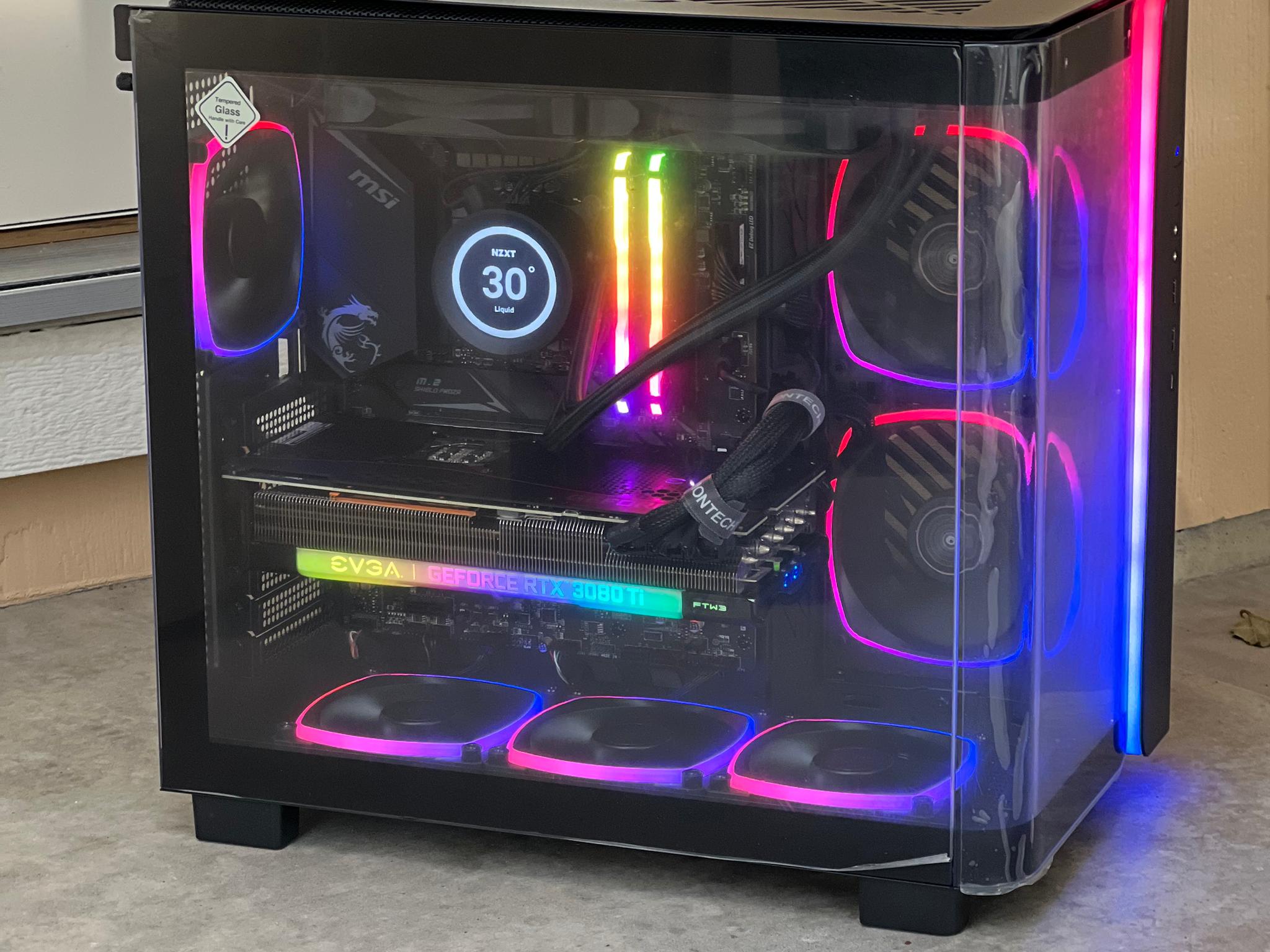 Rtx 3080 ti, i9 10850k, 32GB ram, high end gaming pc