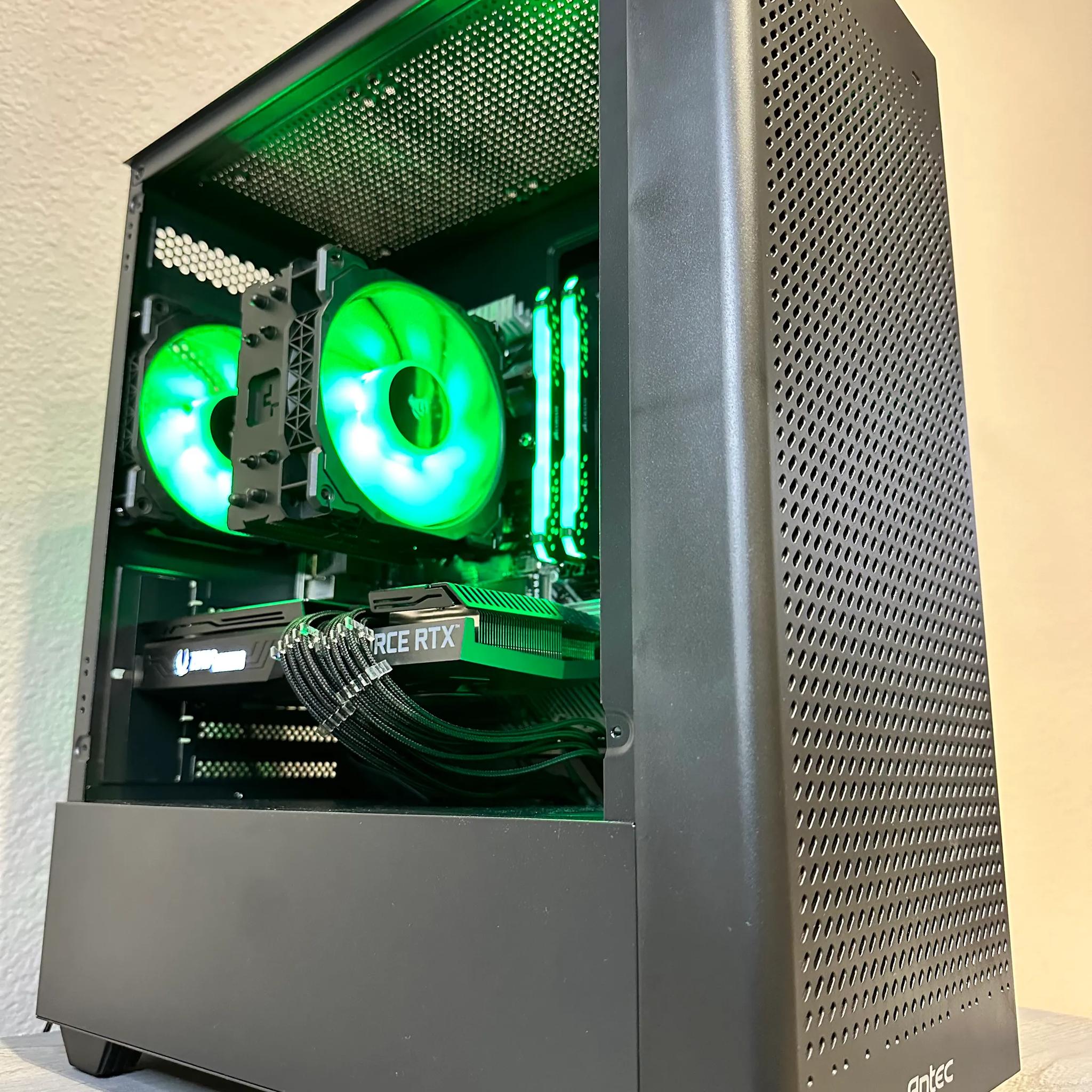 1440p Gaming PC | Ryzen 7 5800x | RTX 3070 | 16 GB RAM 3200 MHZ | 1TB M.2 SSD | WIFI