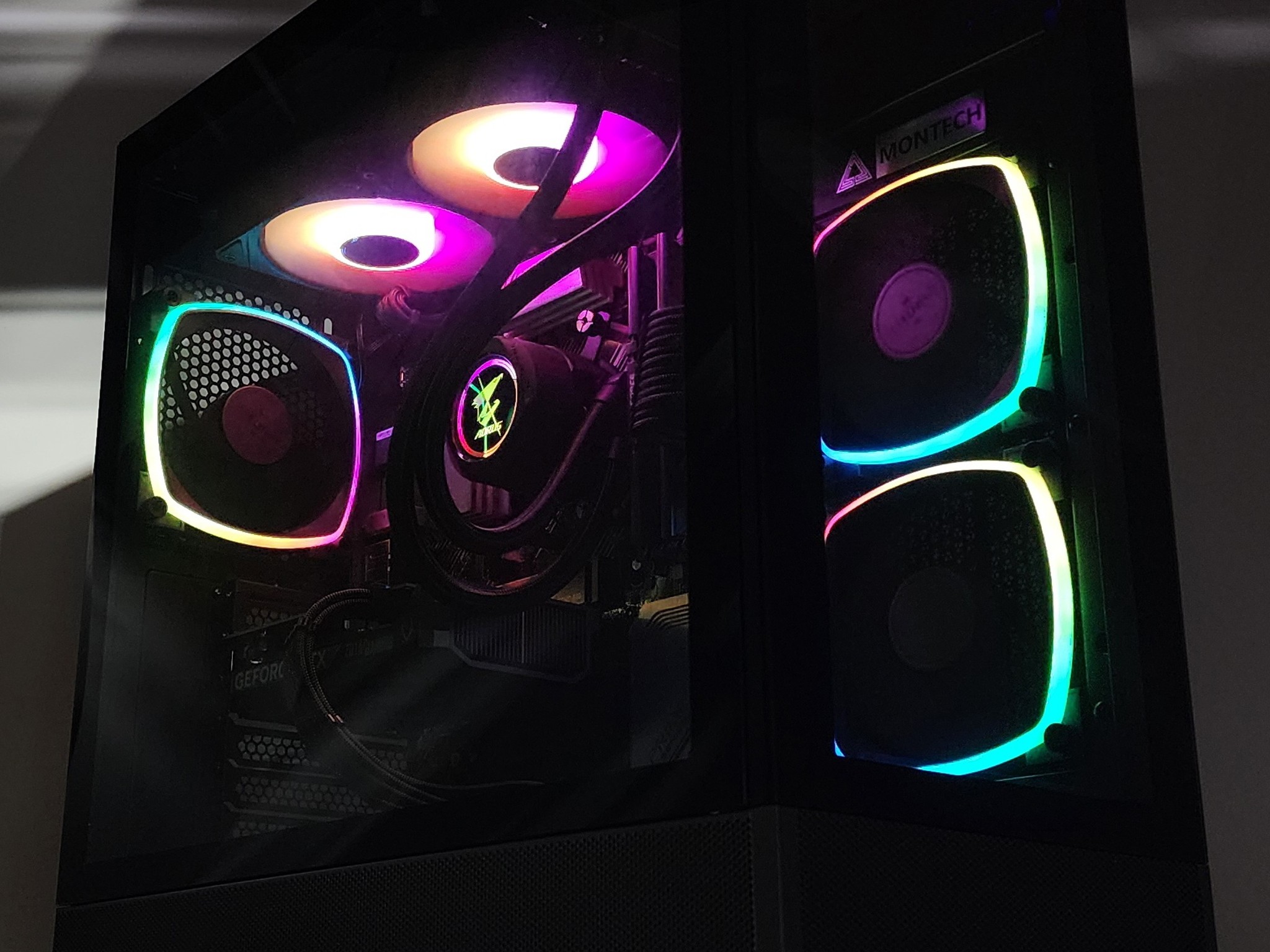 Gaming PC Ryzen 7 5700X 16GB RAM 1TB SSD RTX 5060  8GB Windows 11 Computer