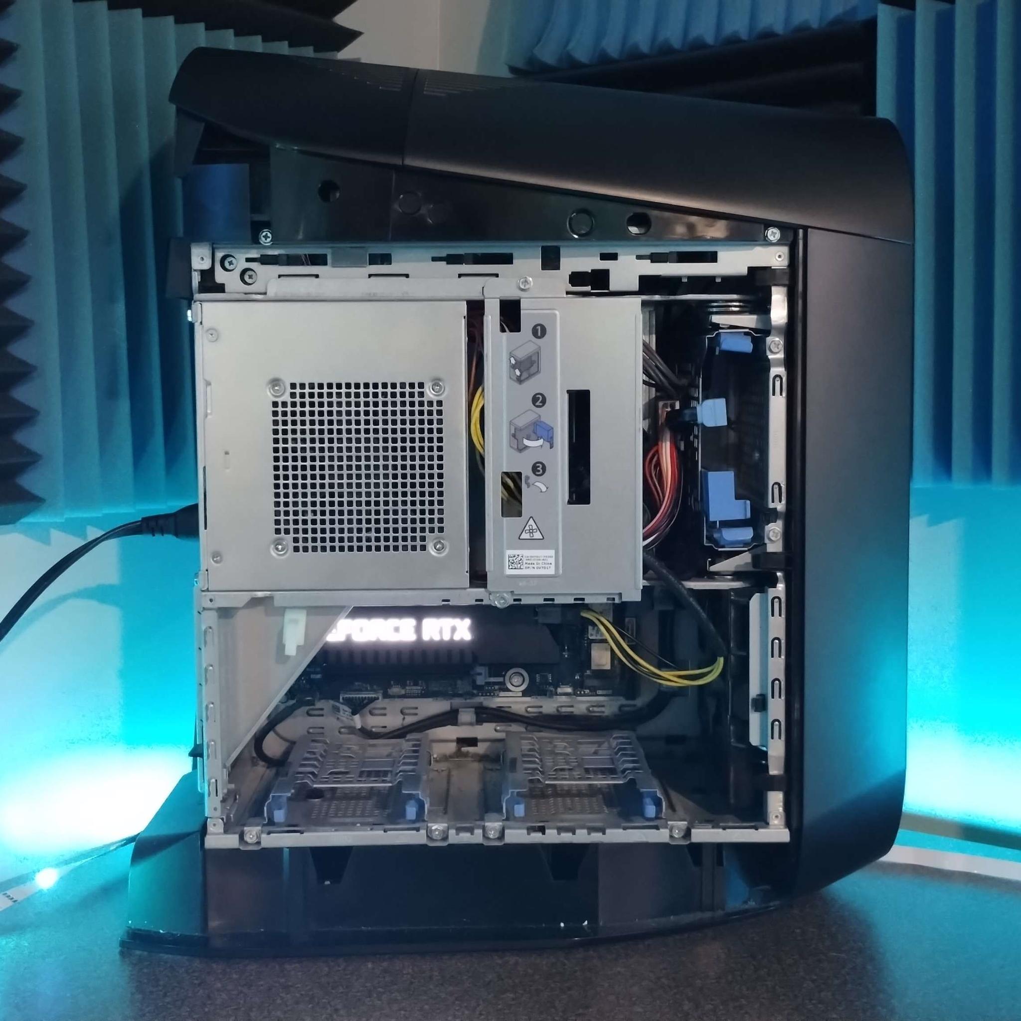 Alienware: i5 32GB RAM RTX2060, deep-cleaned and upgraded