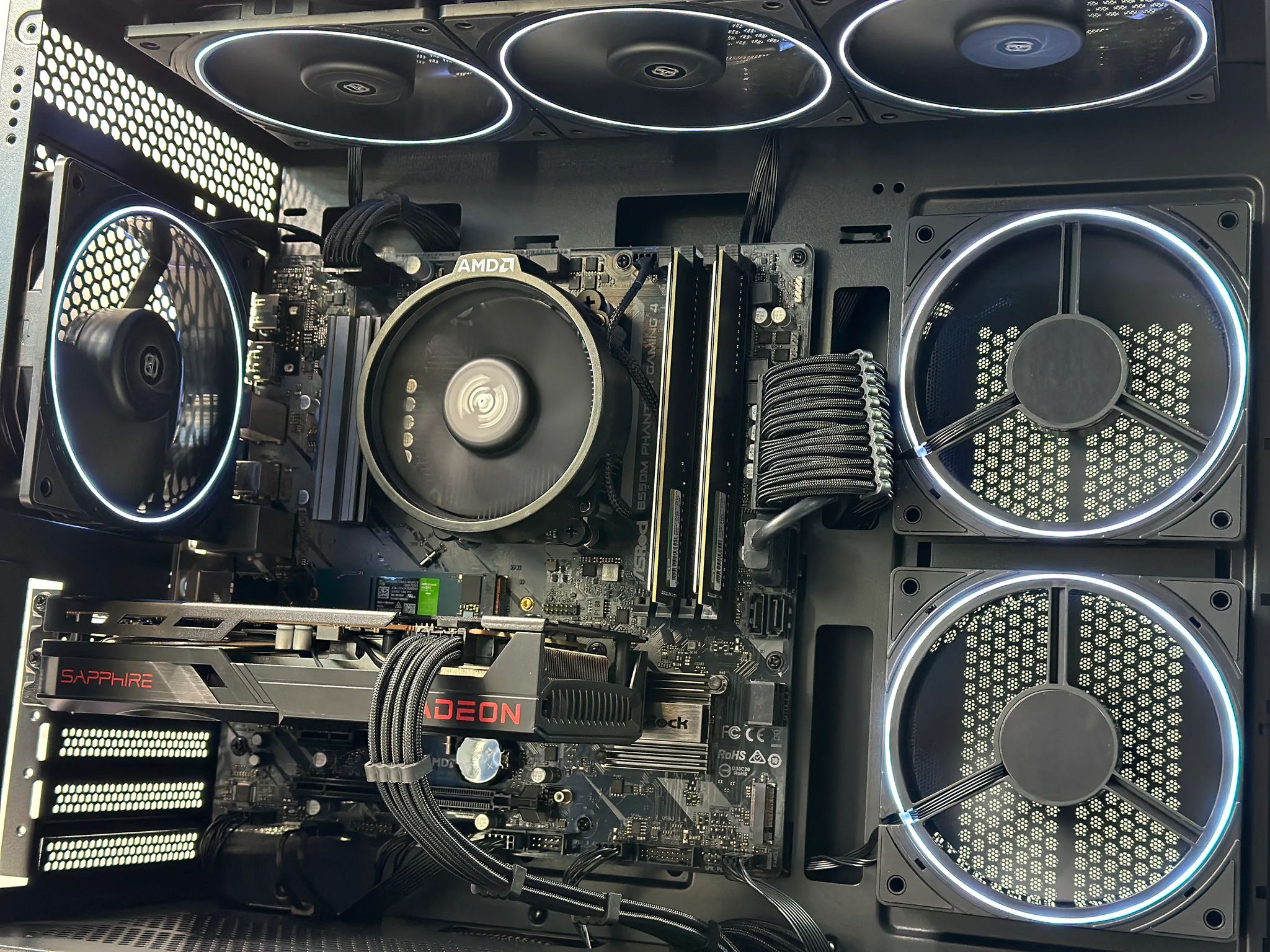 🚀 Gaming PC🫅AMD RX 6600 8GB👑AMD Ryzen 5 3600👑16GB DDR4👑1TB  SSD