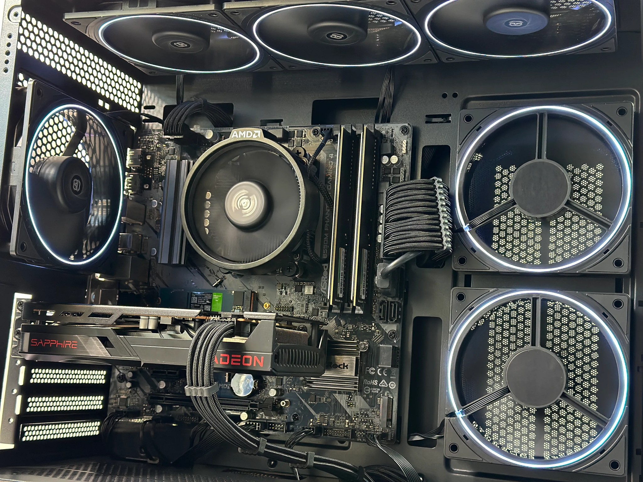 🚀 Gaming PC🫅AMD RX 6600 8GB👑AMD Ryzen 5 3600👑16GB DDR4👑1TB  SSD