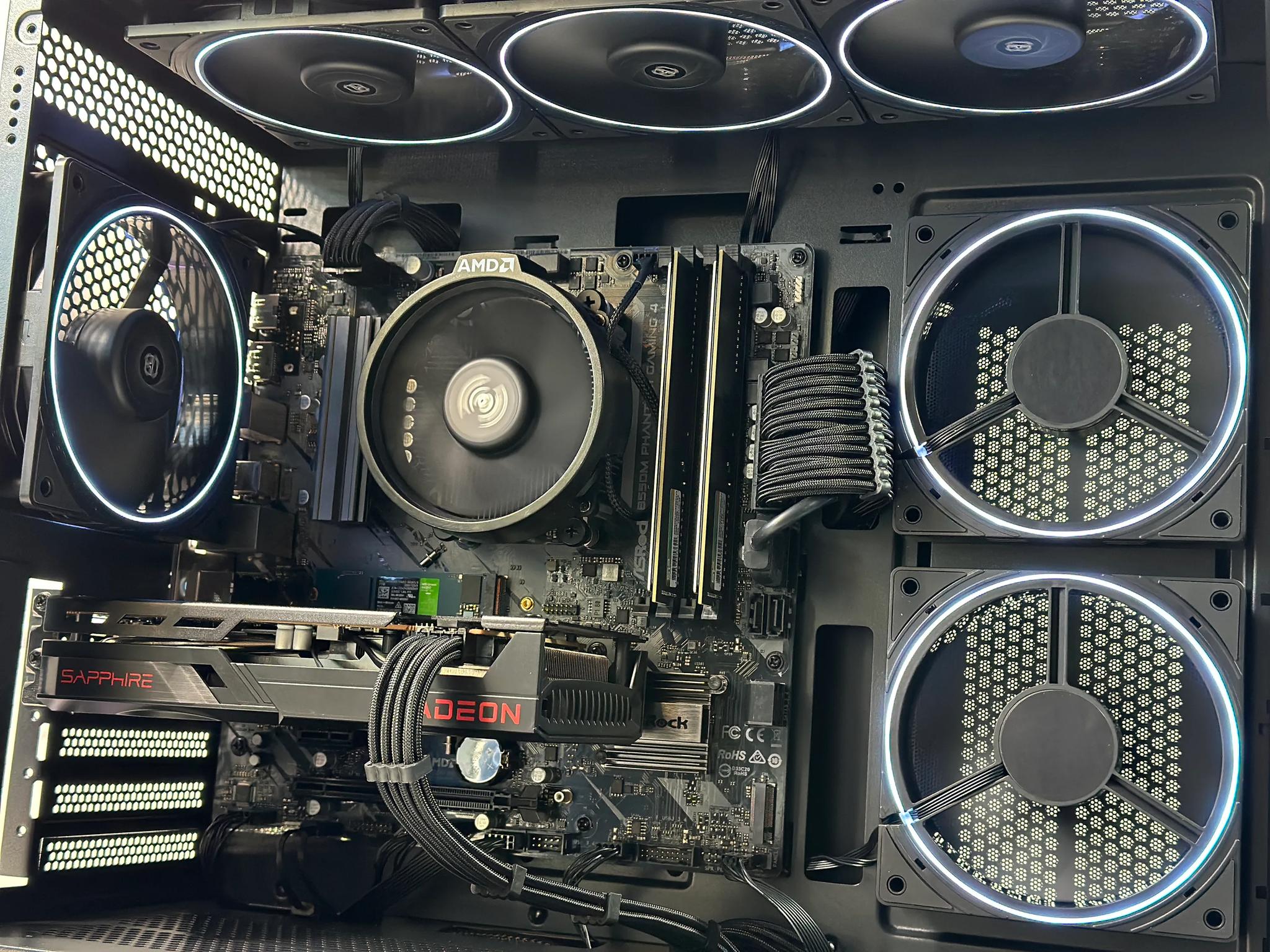 🚀 Gaming PC🫅AMD RX 6600 8GB👑AMD Ryzen 5 3600👑16GB DDR4👑1TB  SSD
