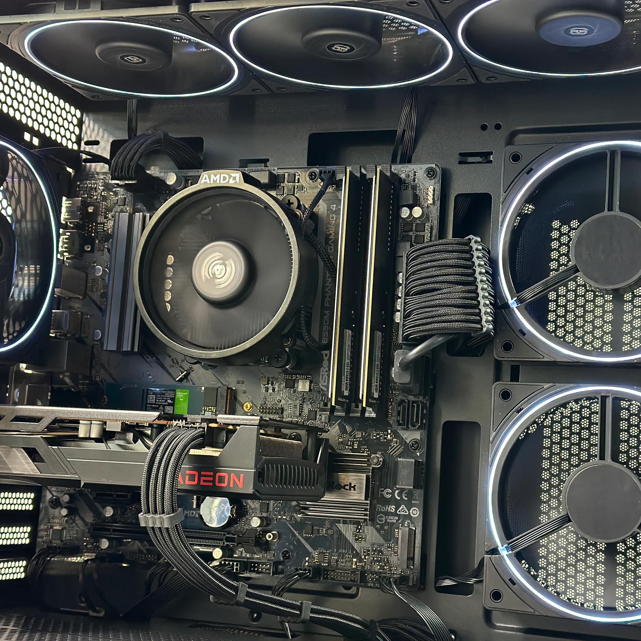 🚀 Gaming PC🫅AMD RX 6600 8GB👑AMD Ryzen 5 3600👑16GB DDR4👑1TB  SSD