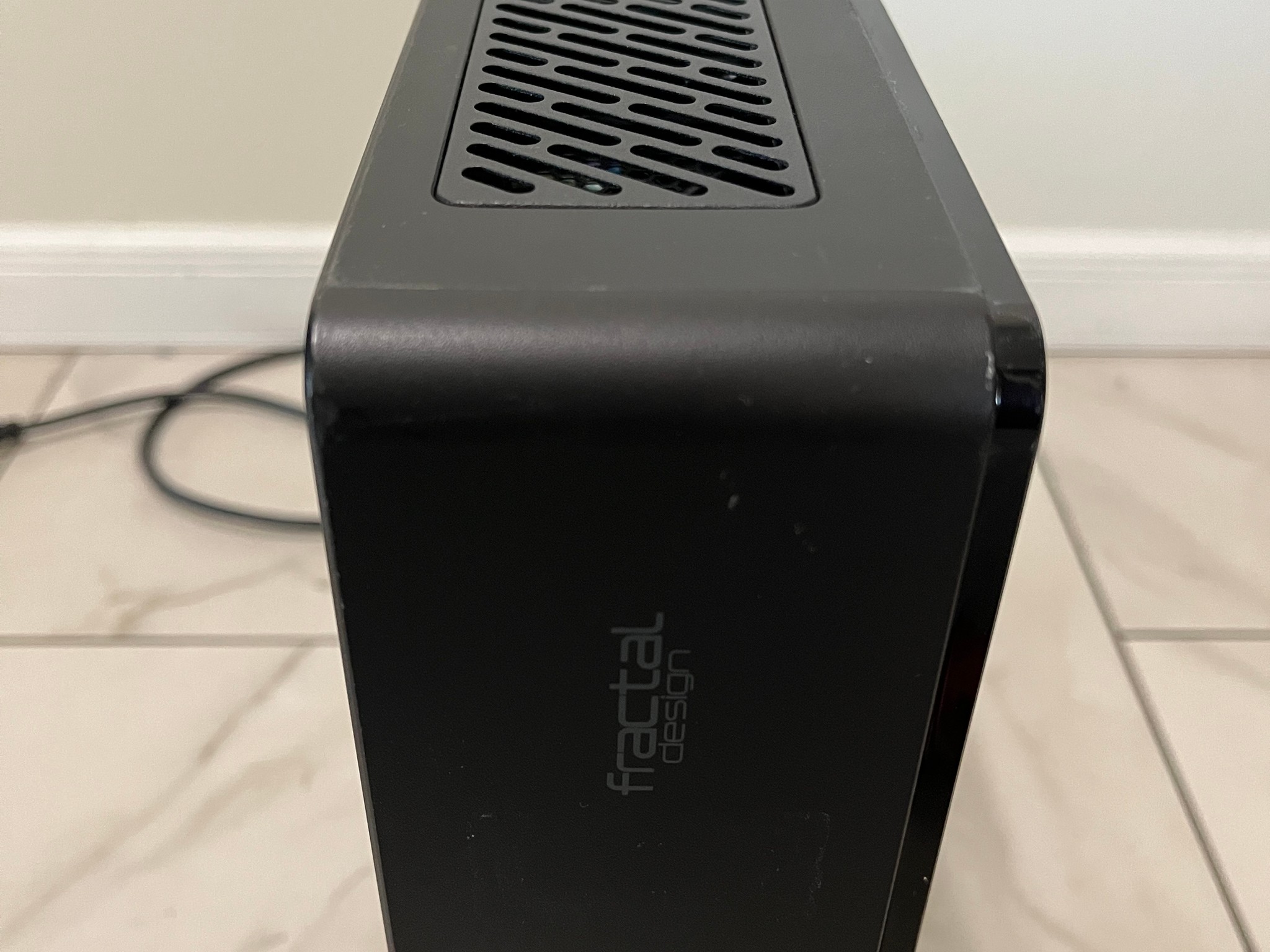 NVIDIA RTX 2060, Intel Core i3-9100f, 16GB RAM, 512GB SSD - Console Sized Gaming PC w/ Wi-Fi & BT